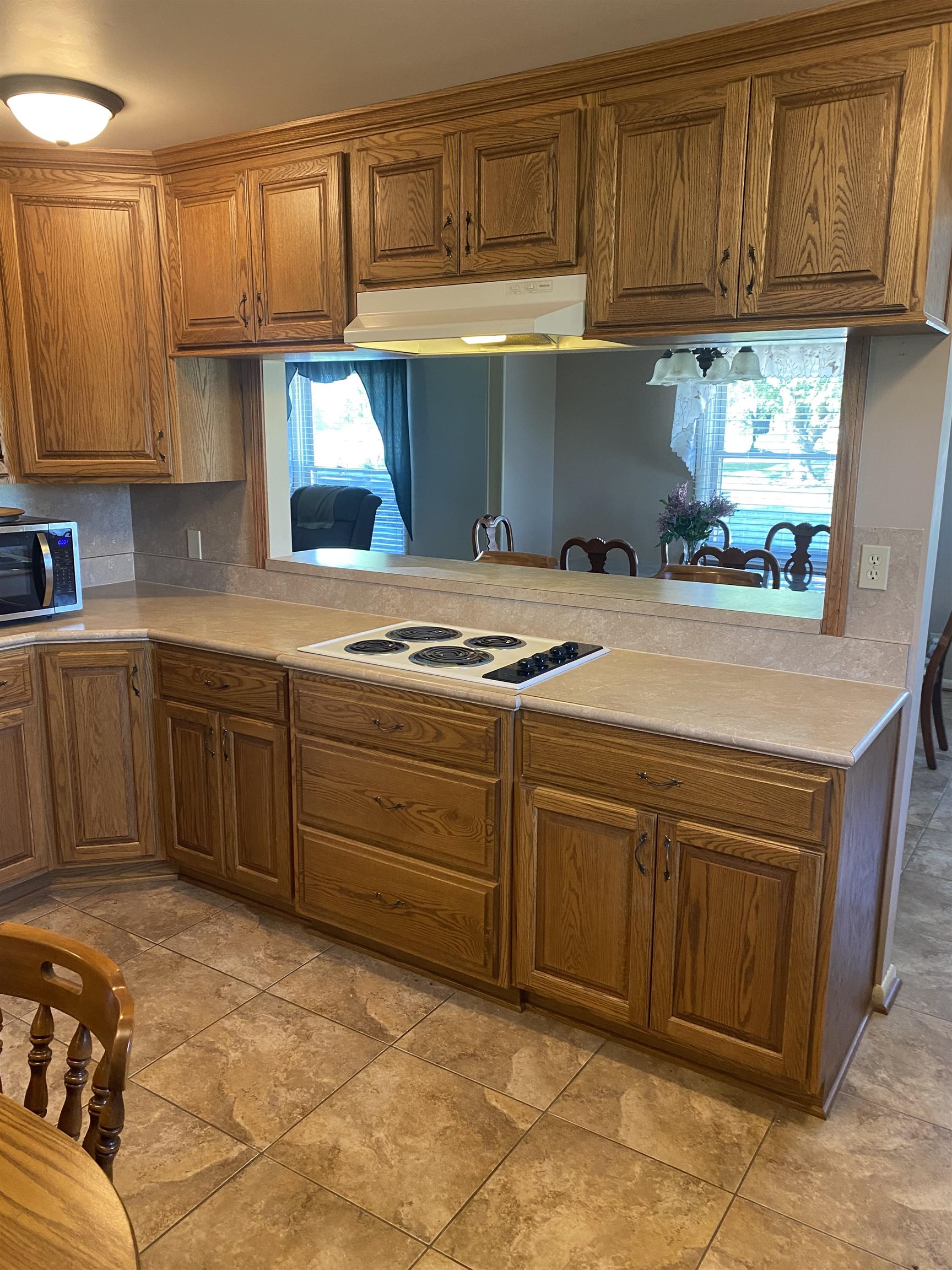 5540 Graham Lane, Owensboro, Kentucky 42303, 4 Bedrooms Bedrooms, ,2 BathroomsBathrooms,Single Family Residence,For Sale,Graham Lane,87820