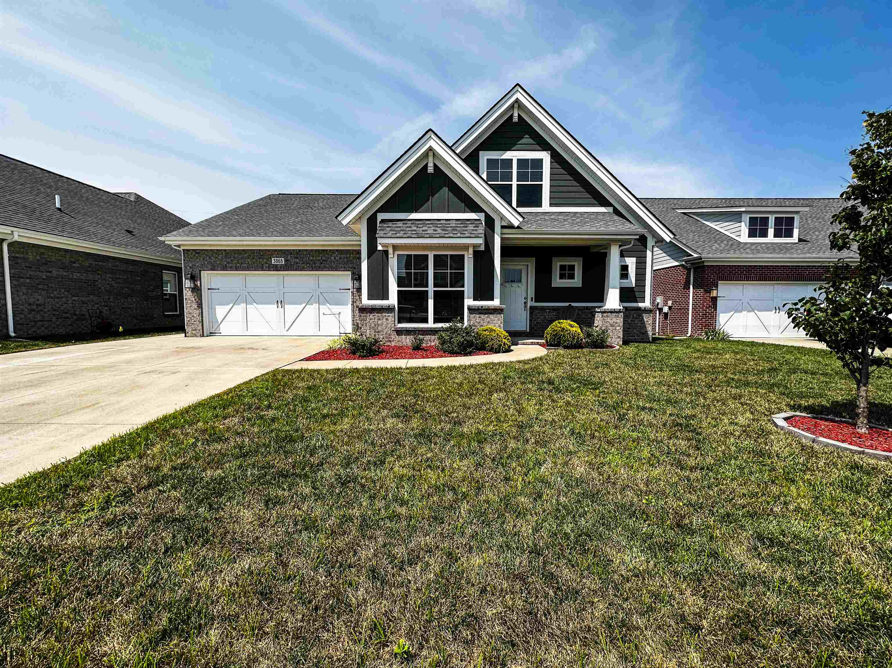3865 Brookfield Dr, Owensboro, Kentucky 42303, 4 Bedrooms Bedrooms, ,2 BathroomsBathrooms,Single Family Residence,For Sale,Brookfield Dr,87821