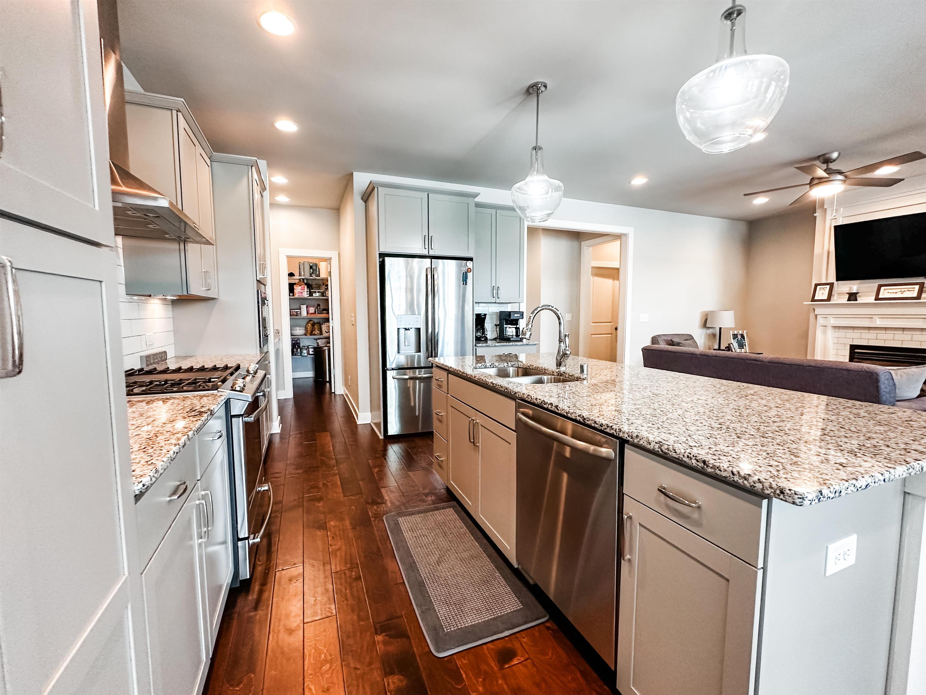 3865 Brookfield Dr, Owensboro, Kentucky 42303, 4 Bedrooms Bedrooms, ,2 BathroomsBathrooms,Single Family Residence,For Sale,Brookfield Dr,87821