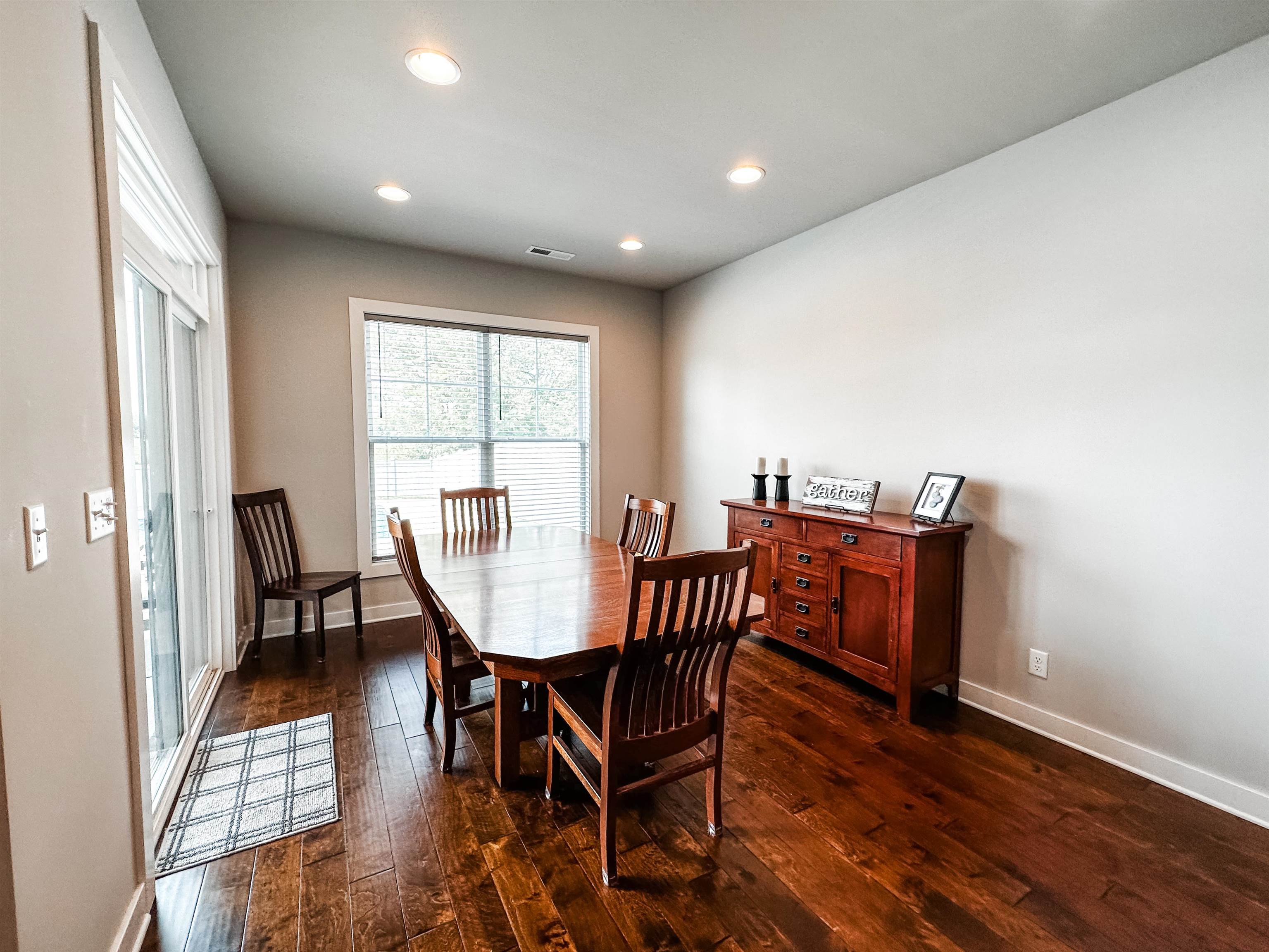 3865 Brookfield Dr, Owensboro, Kentucky 42303, 4 Bedrooms Bedrooms, ,2 BathroomsBathrooms,Single Family Residence,For Sale,Brookfield Dr,87821