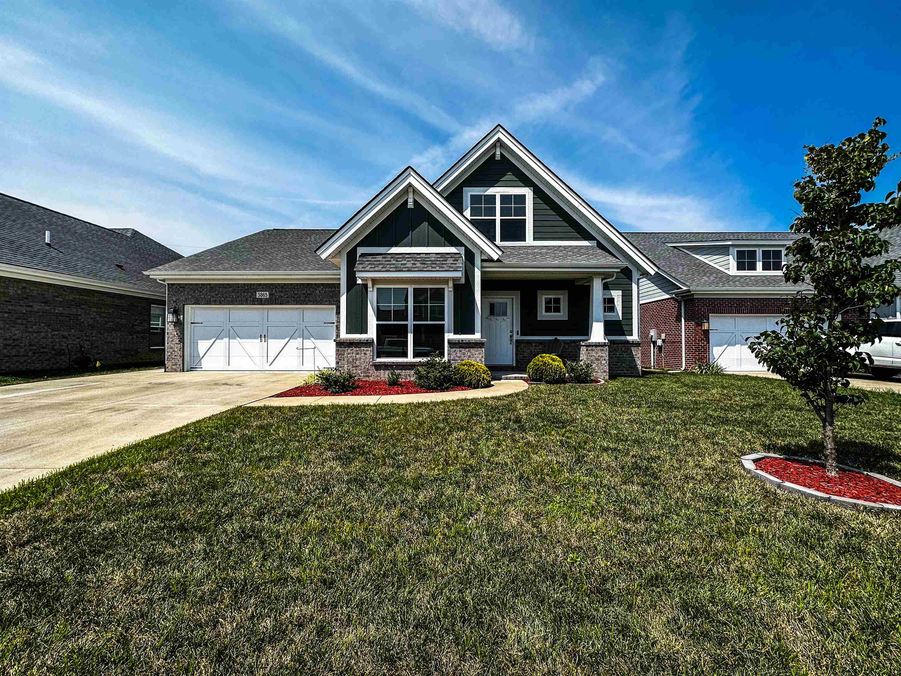 3865 Brookfield Dr, Owensboro, Kentucky 42303, 4 Bedrooms Bedrooms, ,2 BathroomsBathrooms,Single Family Residence,For Sale,Brookfield Dr,87821