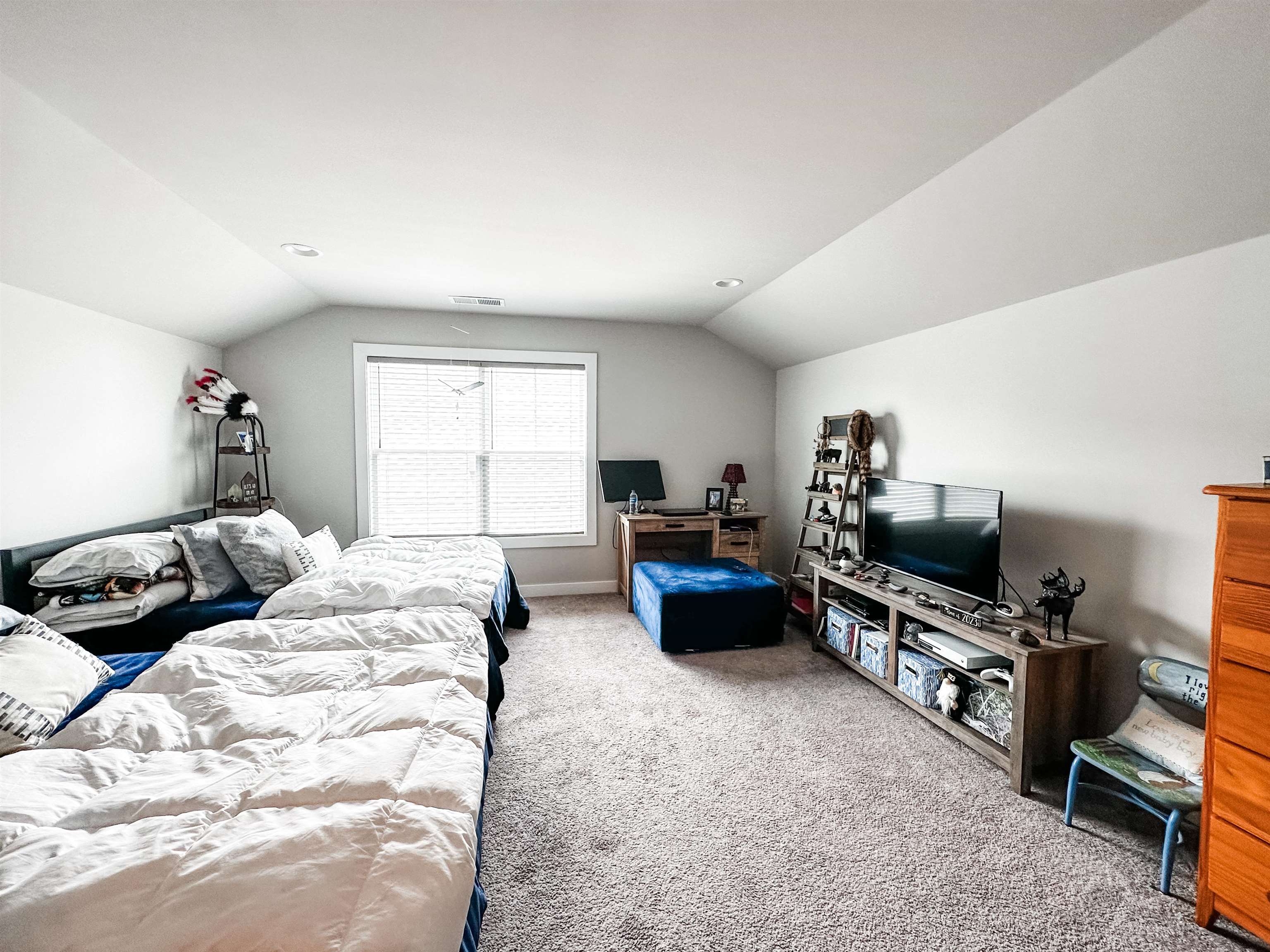 3865 Brookfield Dr, Owensboro, Kentucky 42303, 4 Bedrooms Bedrooms, ,2 BathroomsBathrooms,Single Family Residence,For Sale,Brookfield Dr,87821