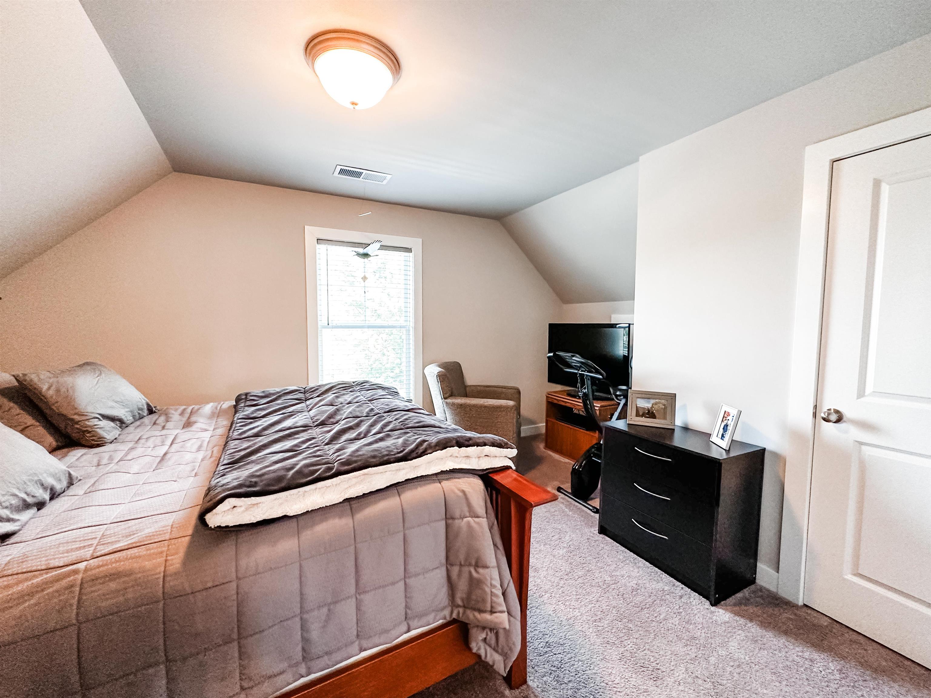 3865 Brookfield Dr, Owensboro, Kentucky 42303, 4 Bedrooms Bedrooms, ,2 BathroomsBathrooms,Single Family Residence,For Sale,Brookfield Dr,87821