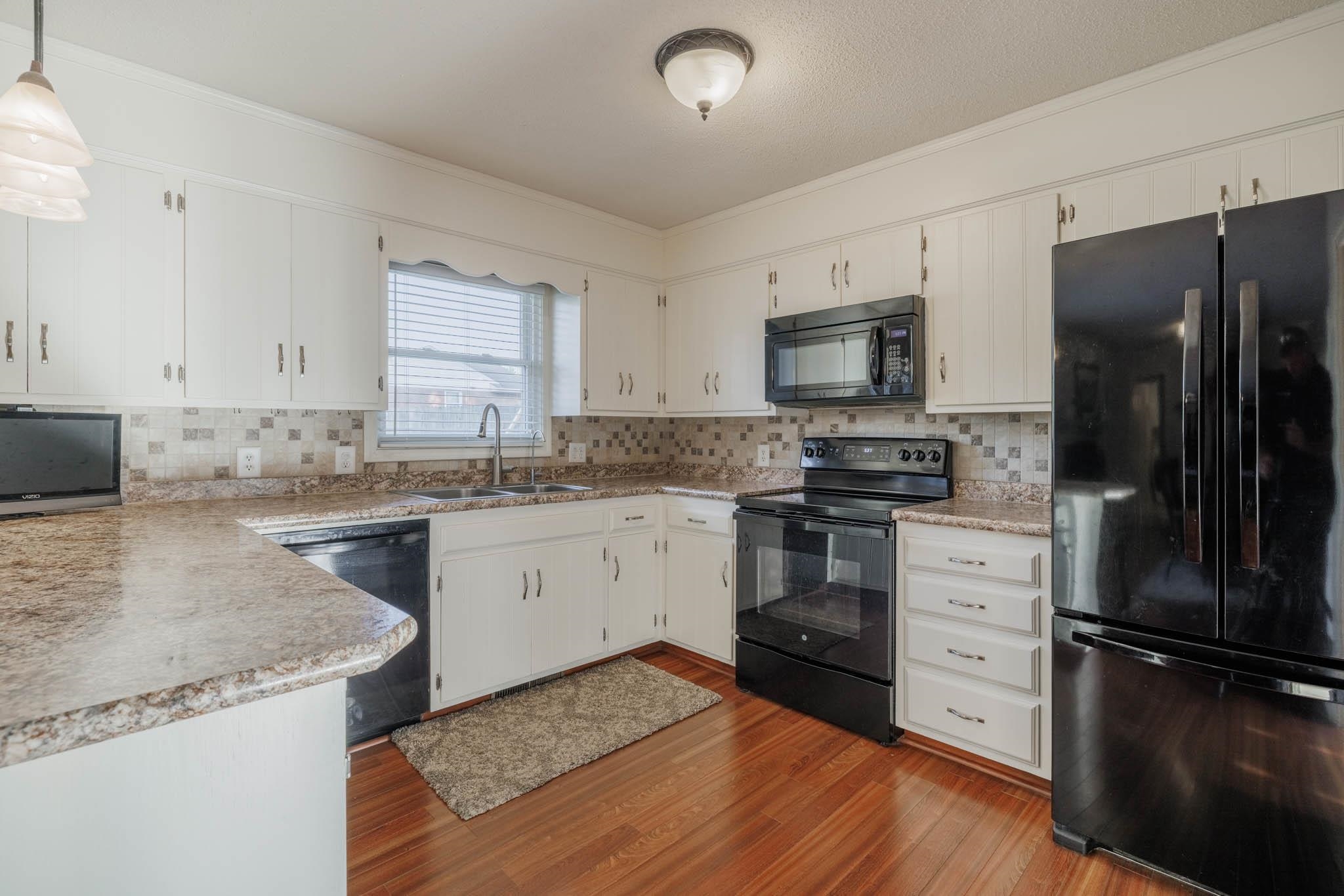 3406 Woodlane Drive, Philpot, Kentucky 42366, 3 Bedrooms Bedrooms, ,2 BathroomsBathrooms,Single Family Residence,For Sale,Woodlane Drive,87824