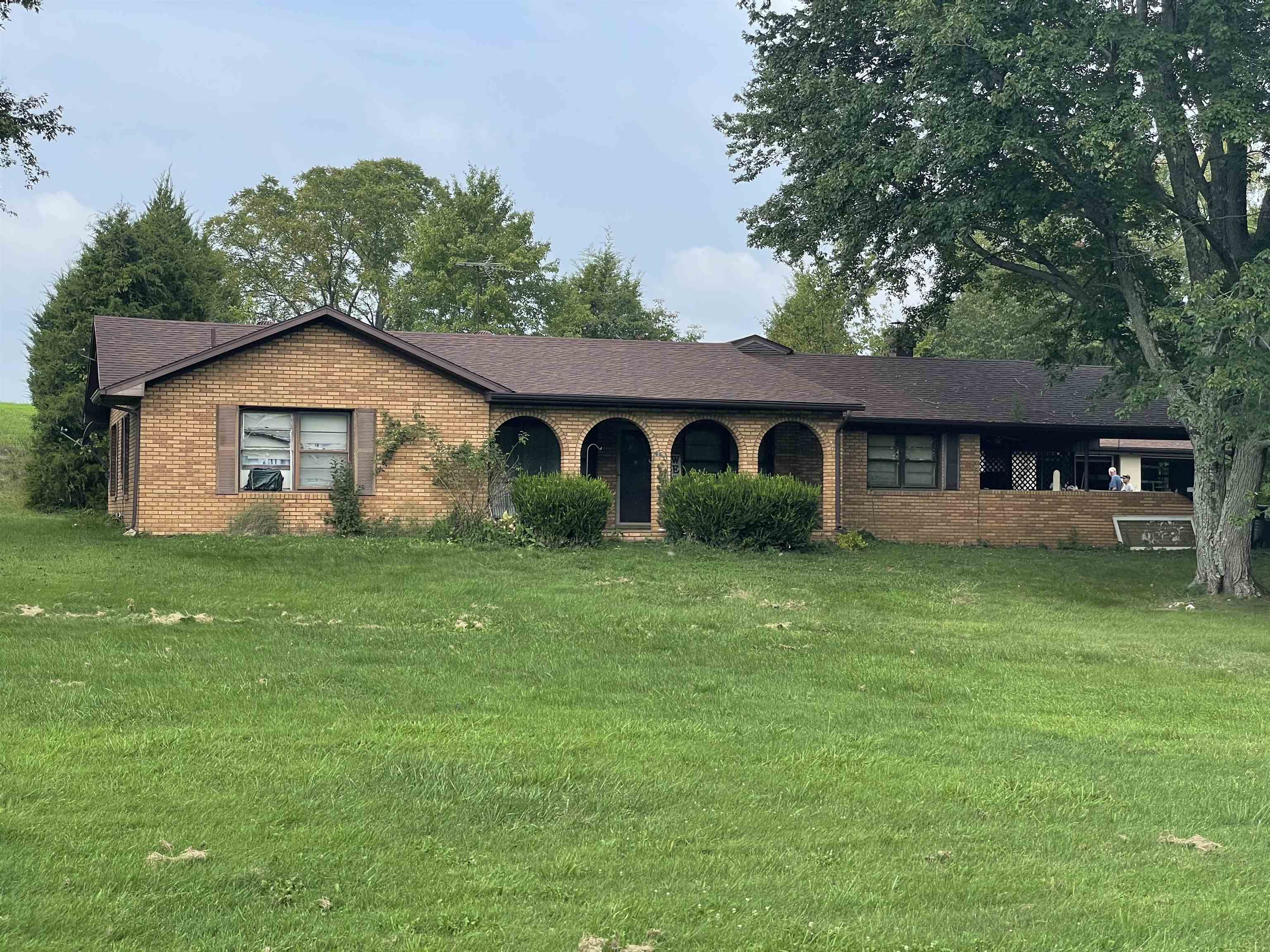 1997 Buford Rd, Utica, Kentucky 42376, 4 Bedrooms Bedrooms, ,2 BathroomsBathrooms,Single Family Residence,For Sale,Buford Rd,87828