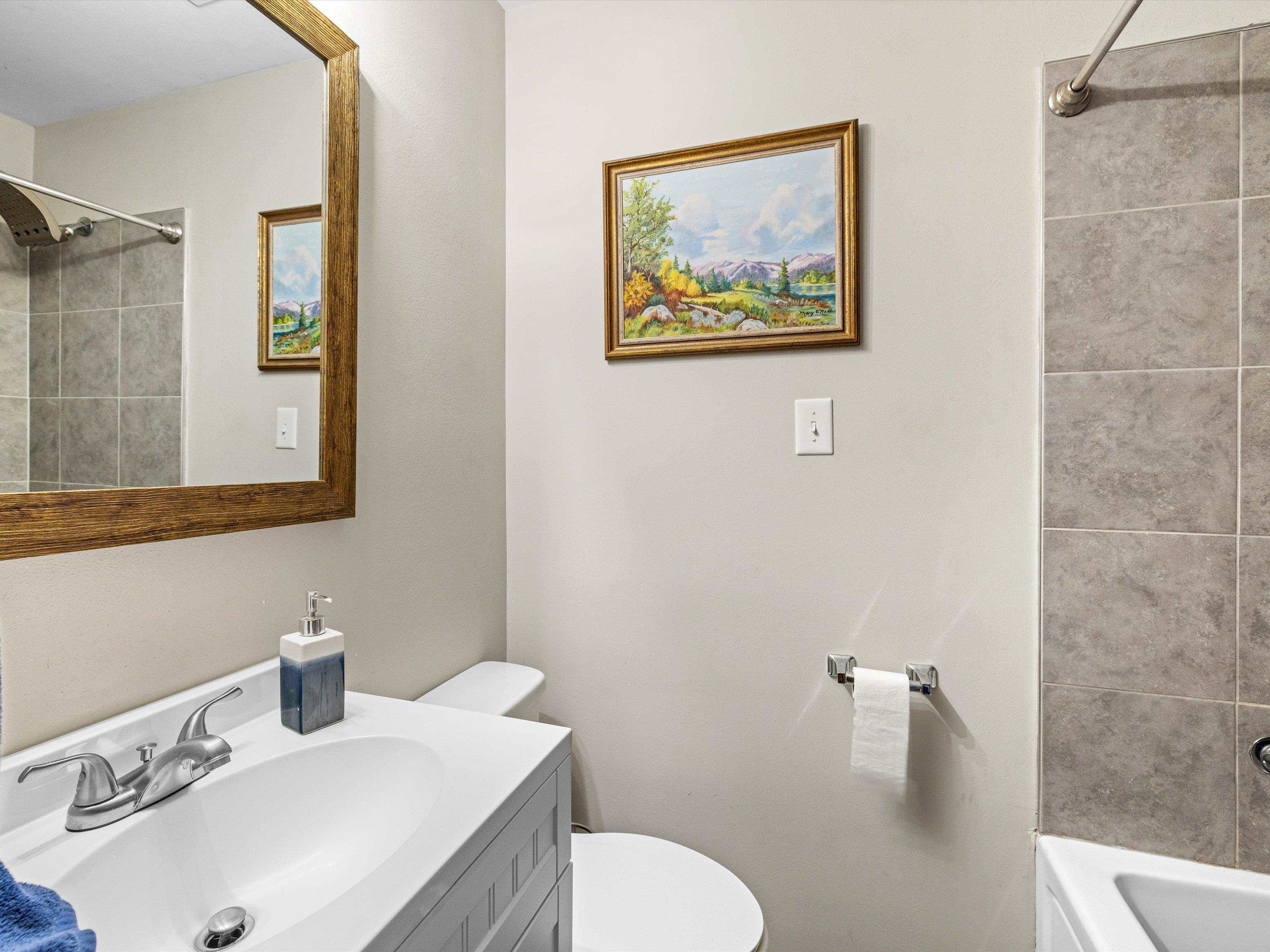 621 Amherst Drive, Owensboro, Kentucky 42303, 3 Bedrooms Bedrooms, ,1 BathroomBathrooms,Single Family Residence,For Sale,Amherst Drive,87846