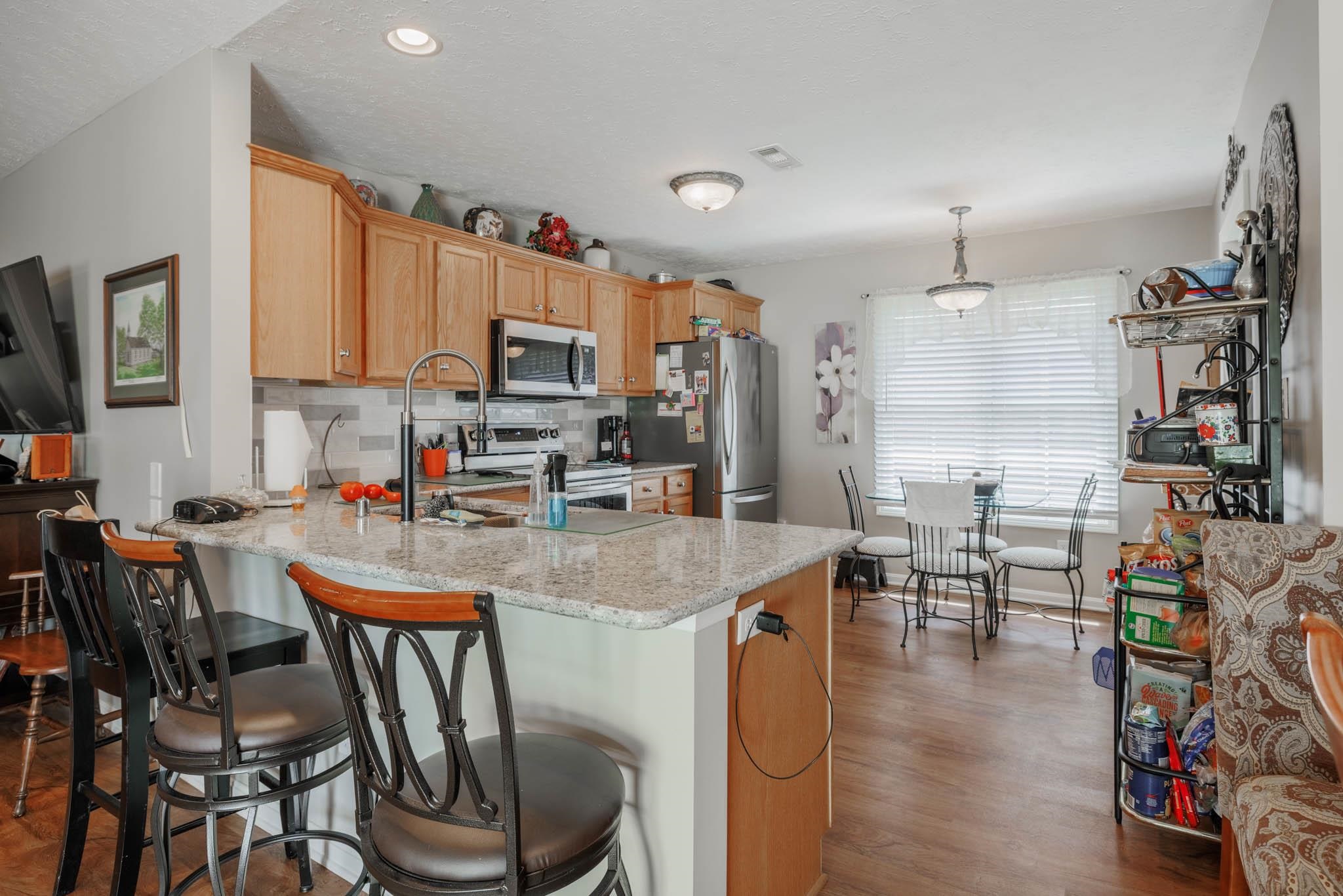2512 Triple Crown Way, Owensboro, Kentucky 42301, 2 Bedrooms Bedrooms, ,2 BathroomsBathrooms,Single Family Residence,For Sale,Triple Crown Way,87851