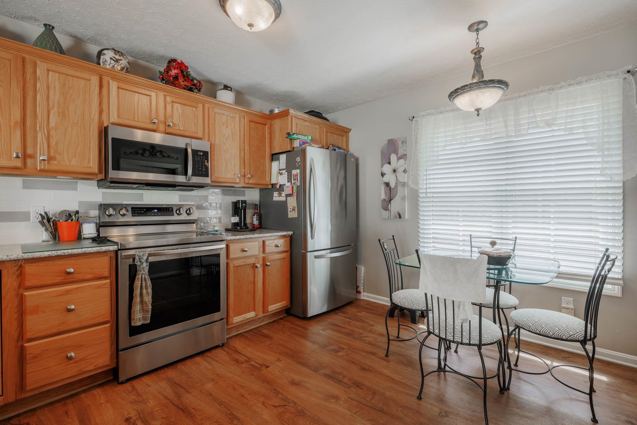2512 Triple Crown Way, Owensboro, Kentucky 42301, 2 Bedrooms Bedrooms, ,2 BathroomsBathrooms,Single Family Residence,For Sale,Triple Crown Way,87851