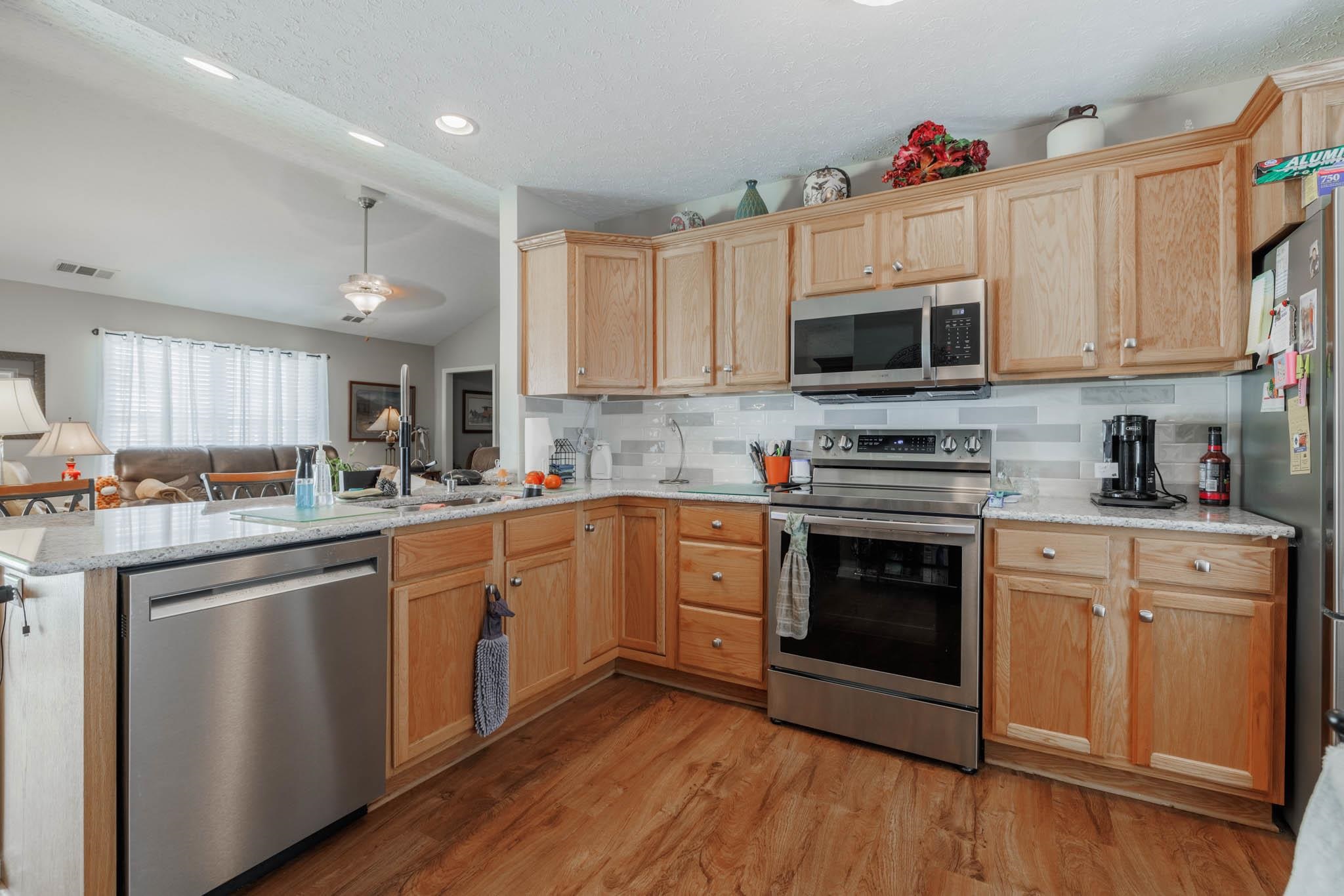 2512 Triple Crown Way, Owensboro, Kentucky 42301, 2 Bedrooms Bedrooms, ,2 BathroomsBathrooms,Single Family Residence,For Sale,Triple Crown Way,87851