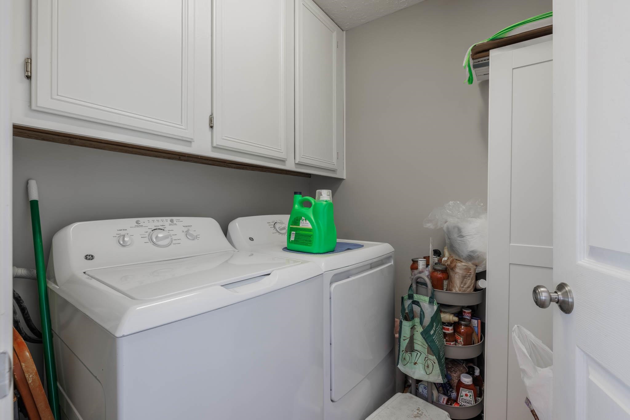 2512 Triple Crown Way, Owensboro, Kentucky 42301, 2 Bedrooms Bedrooms, ,2 BathroomsBathrooms,Single Family Residence,For Sale,Triple Crown Way,87851