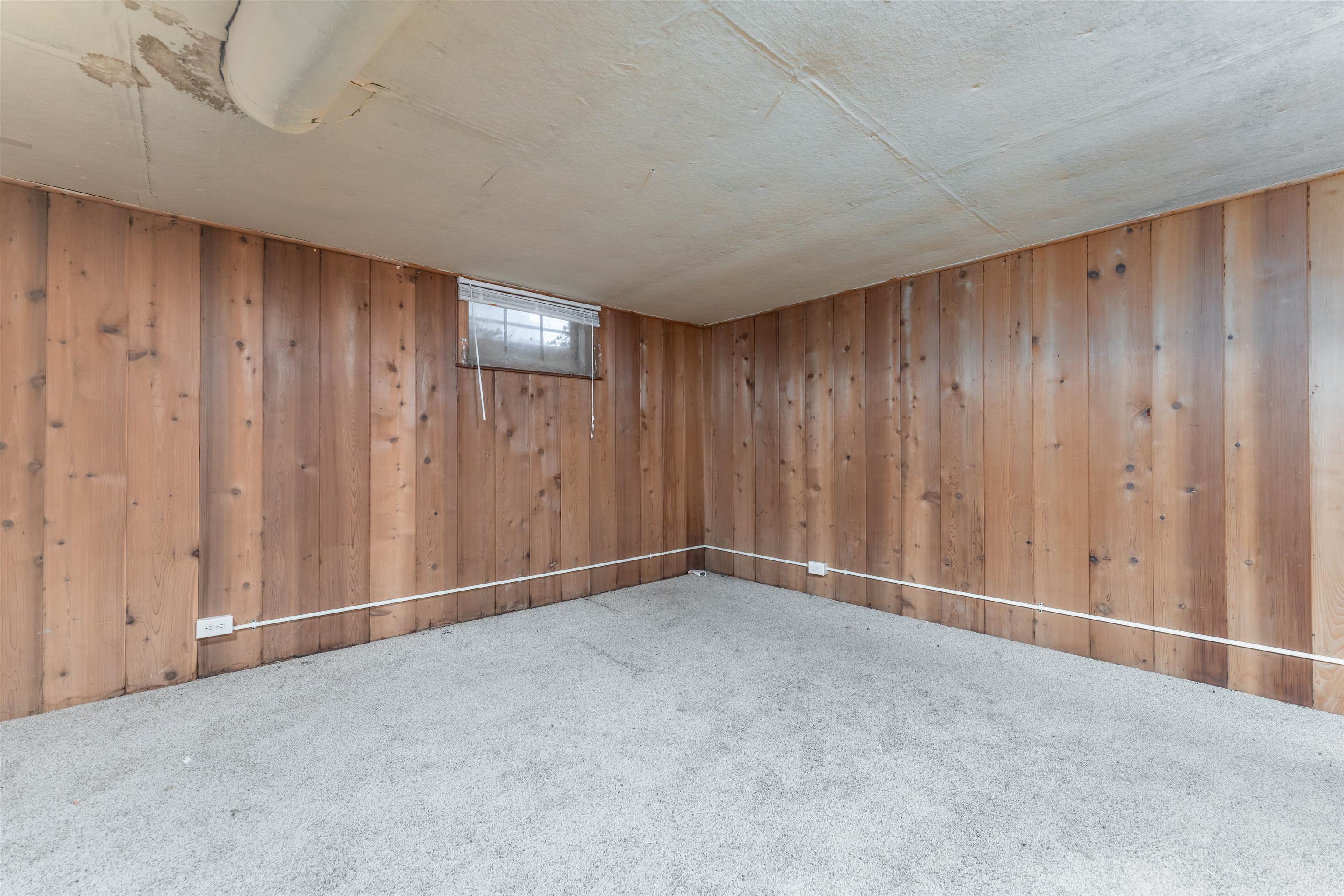 1630 Walnut Street, Owensboro, Kentucky 42301, 1 Bedroom Bedrooms, ,1 BathroomBathrooms,Single Family Residence,For Sale,Walnut Street,87855