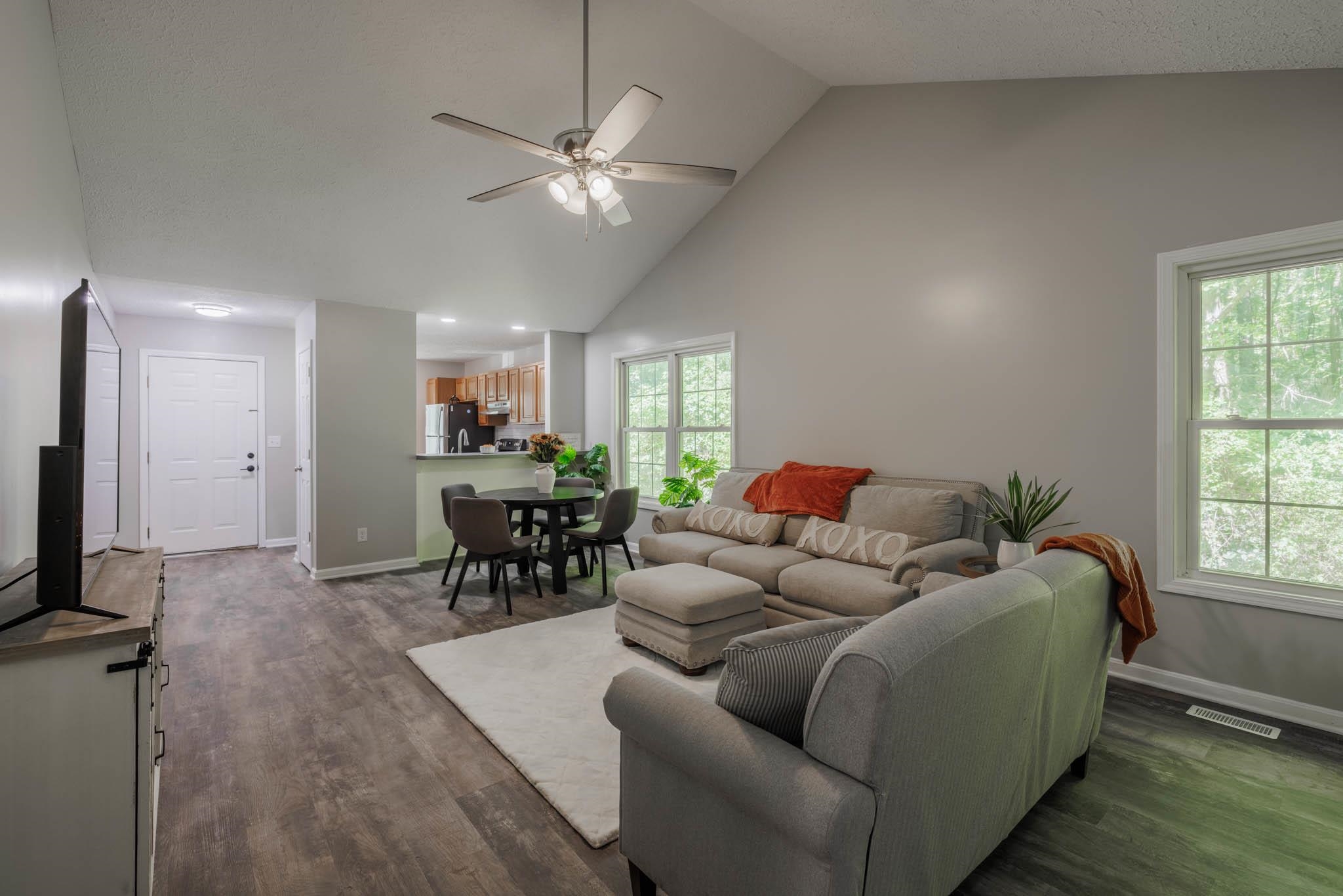 7671 Wayne Bridge Rd, Owensboro, Kentucky 42301, 2 Bedrooms Bedrooms, ,1 BathroomBathrooms,Single Family Residence,For Sale,Wayne Bridge Rd,87857