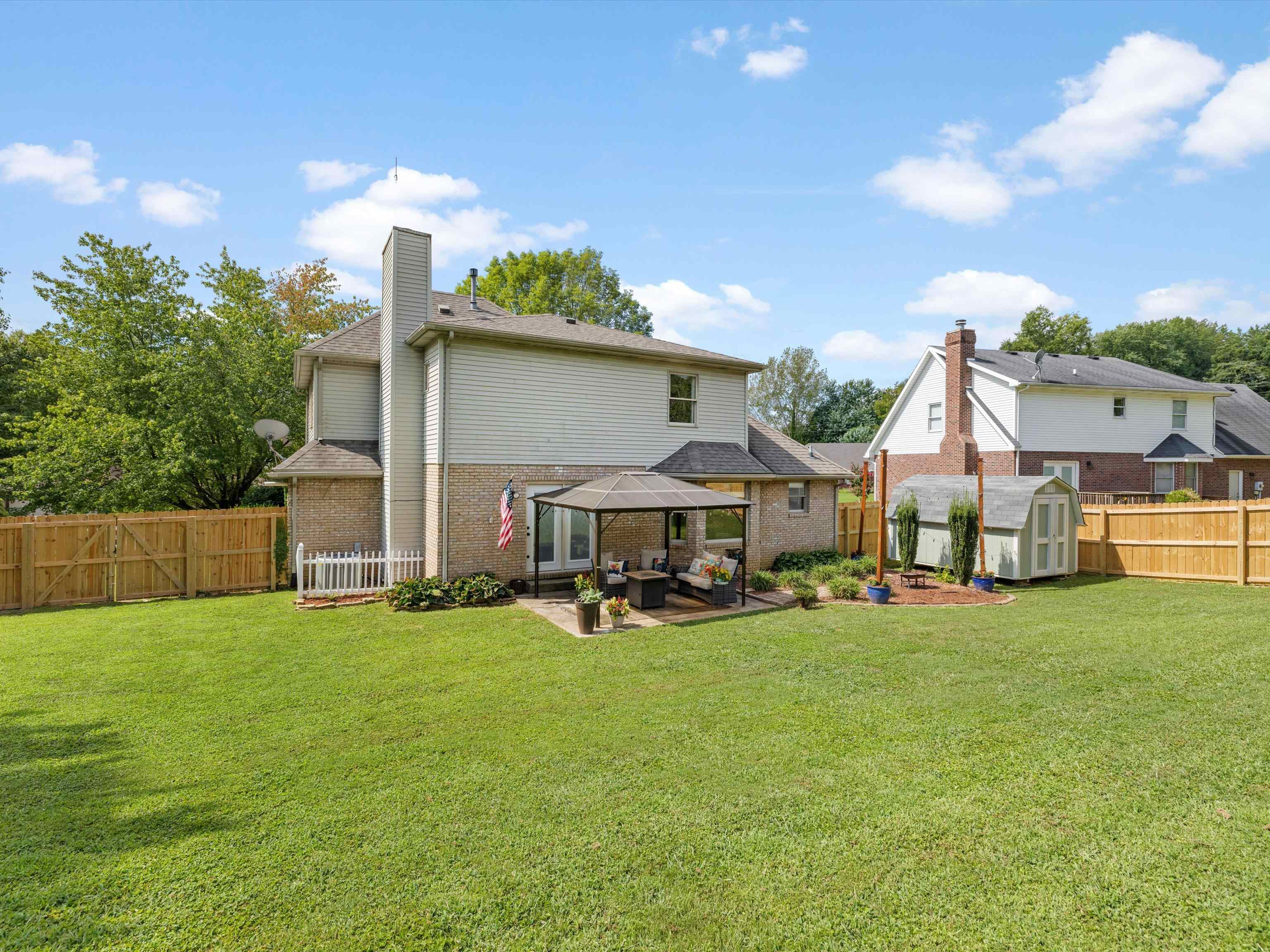 771 Sinclair Ave, Henderson, Kentucky 42420, 4 Bedrooms Bedrooms, ,2 BathroomsBathrooms,Single Family Residence,For Sale,Sinclair Ave,87873