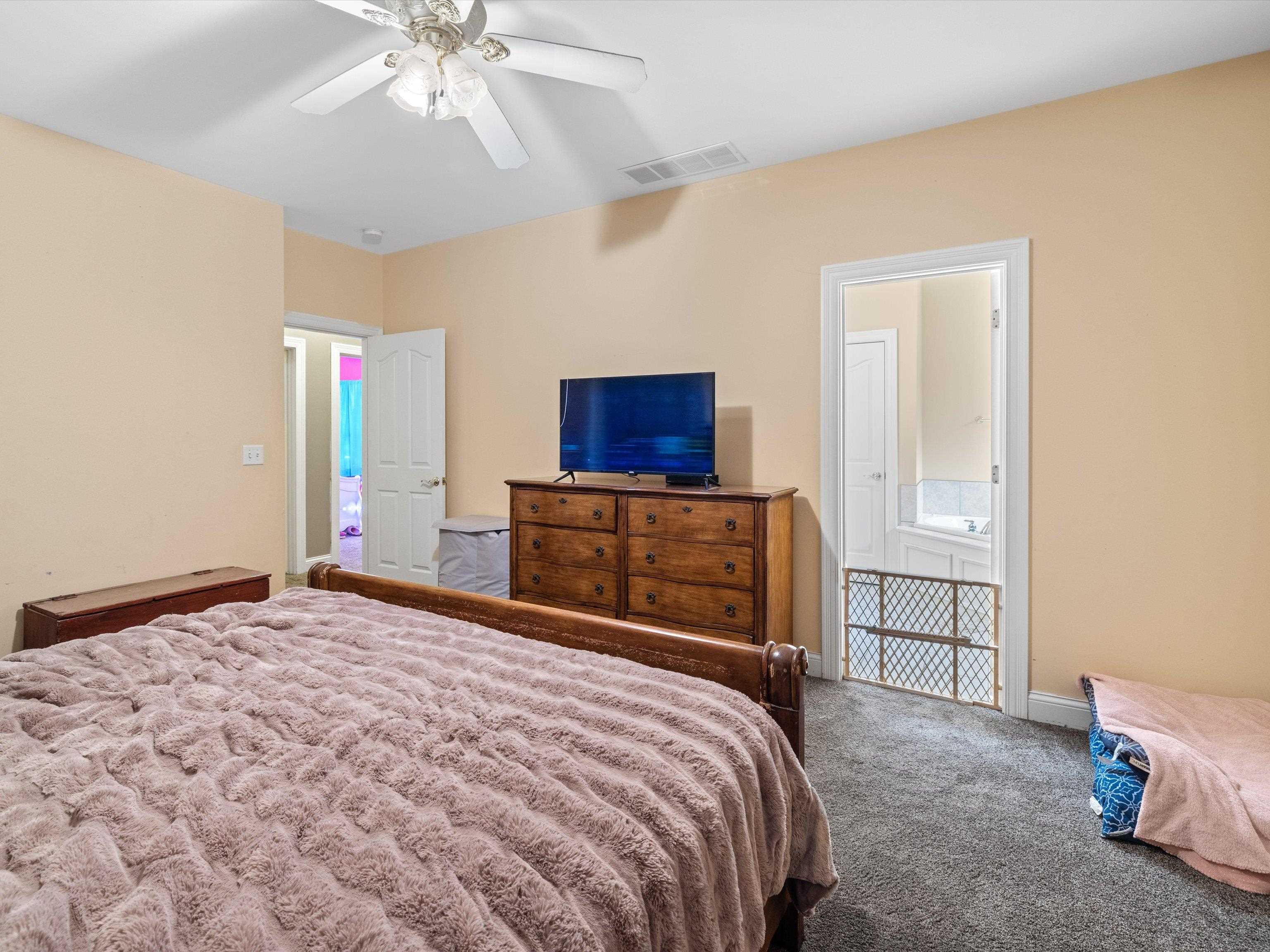 1229 Canary Loop, Fordsville, Kentucky 42343, 4 Bedrooms Bedrooms, ,3 BathroomsBathrooms,Single Family Residence,For Sale,Canary Loop,87875