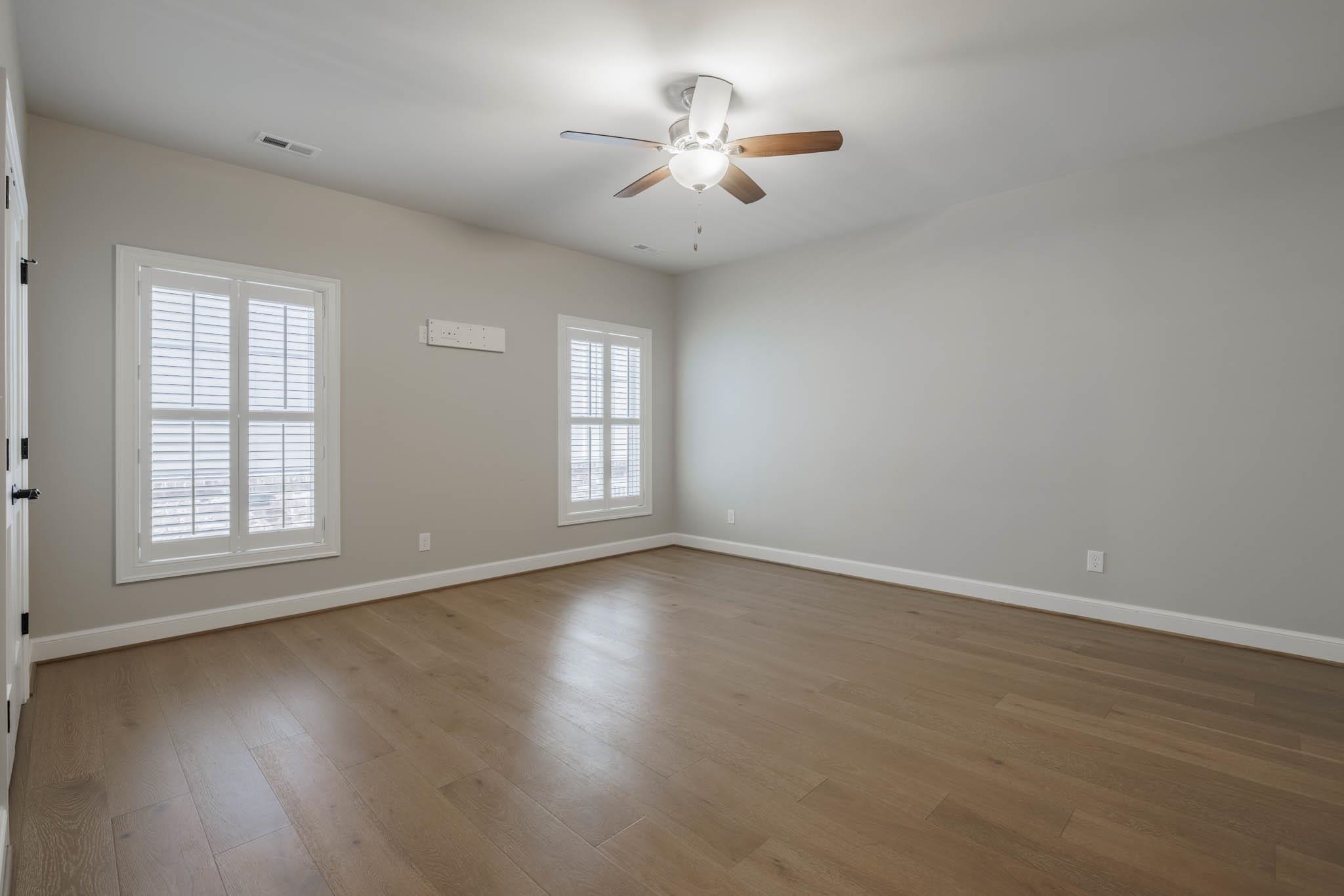 1107 Hill Ave, Owensboro, Kentucky 42301, 2 Bedrooms Bedrooms, ,2 BathroomsBathrooms,Condominium,For Sale,Hill Ave,87881