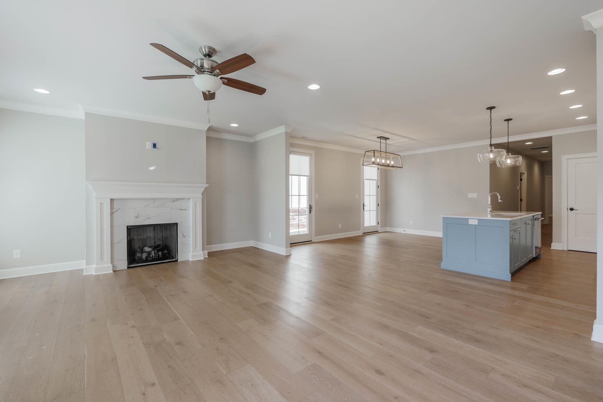 1107 Hill Ave, Owensboro, Kentucky 42301, 2 Bedrooms Bedrooms, ,2 BathroomsBathrooms,Condominium,For Sale,Hill Ave,87881