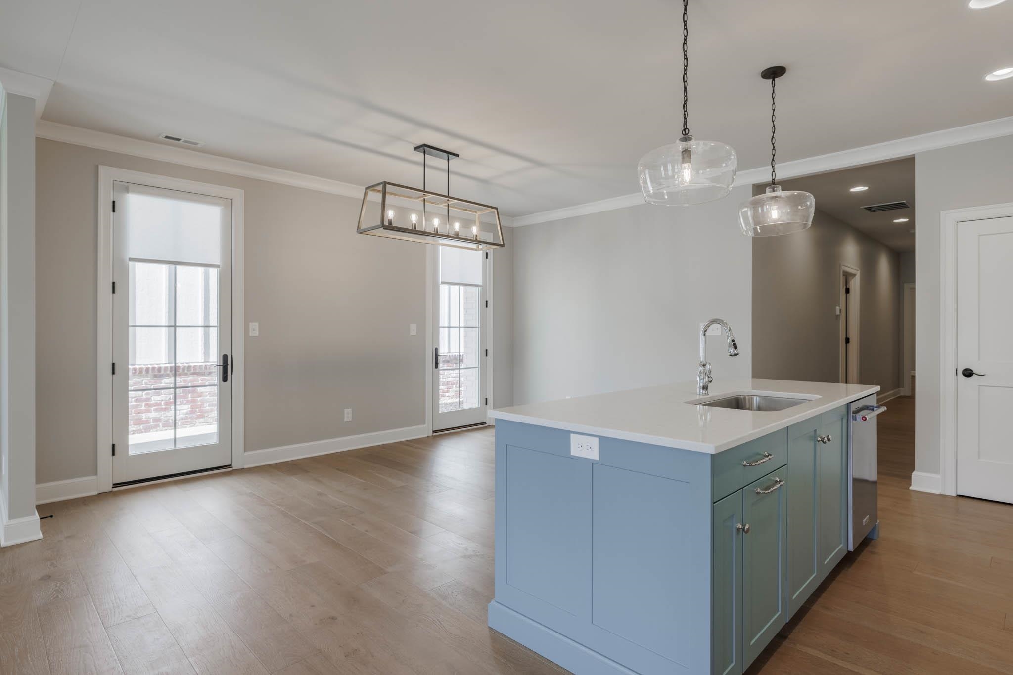 1107 Hill Ave, Owensboro, Kentucky 42301, 2 Bedrooms Bedrooms, ,2 BathroomsBathrooms,Condominium,For Sale,Hill Ave,87881