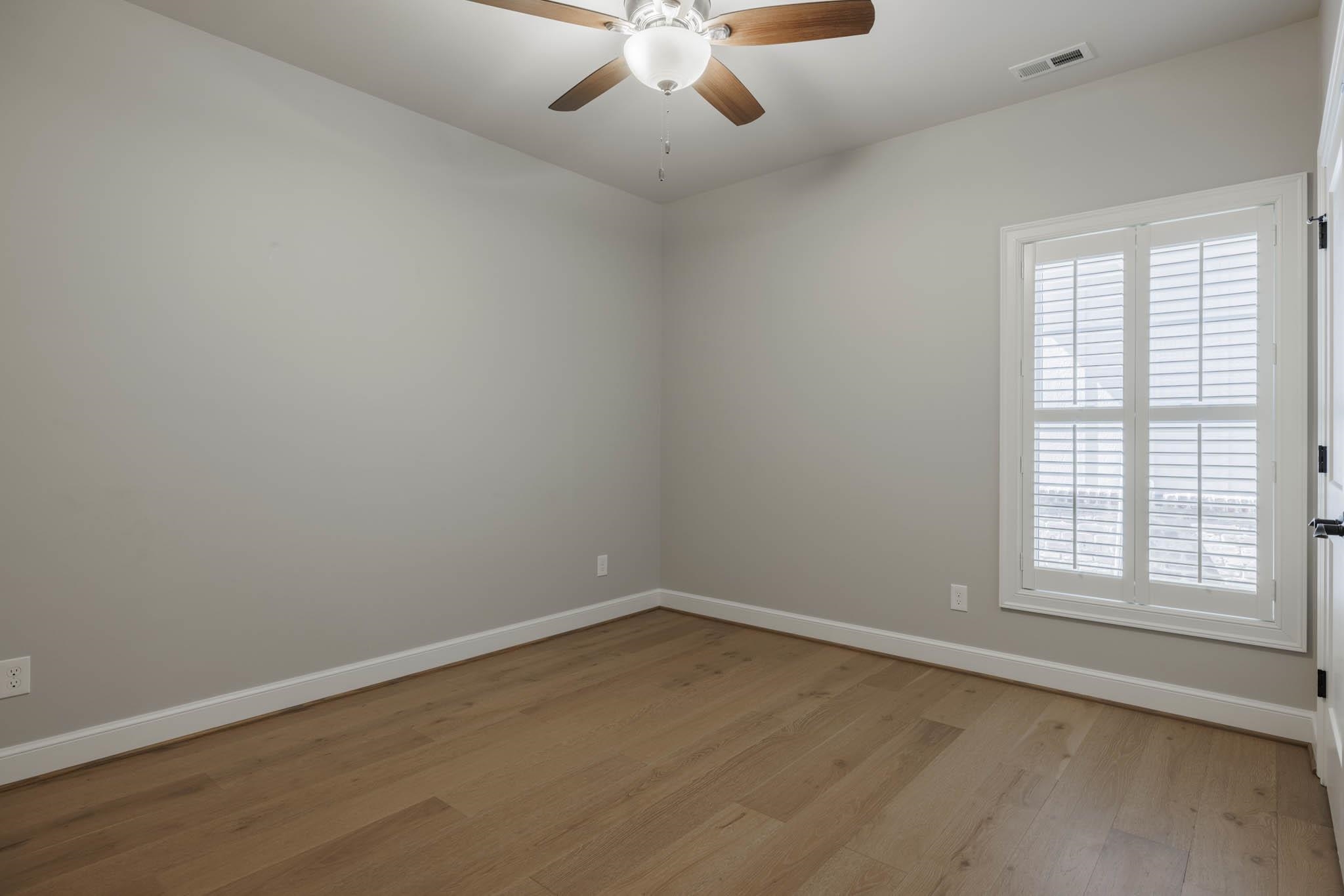 1107 Hill Ave, Owensboro, Kentucky 42301, 2 Bedrooms Bedrooms, ,2 BathroomsBathrooms,Condominium,For Sale,Hill Ave,87881