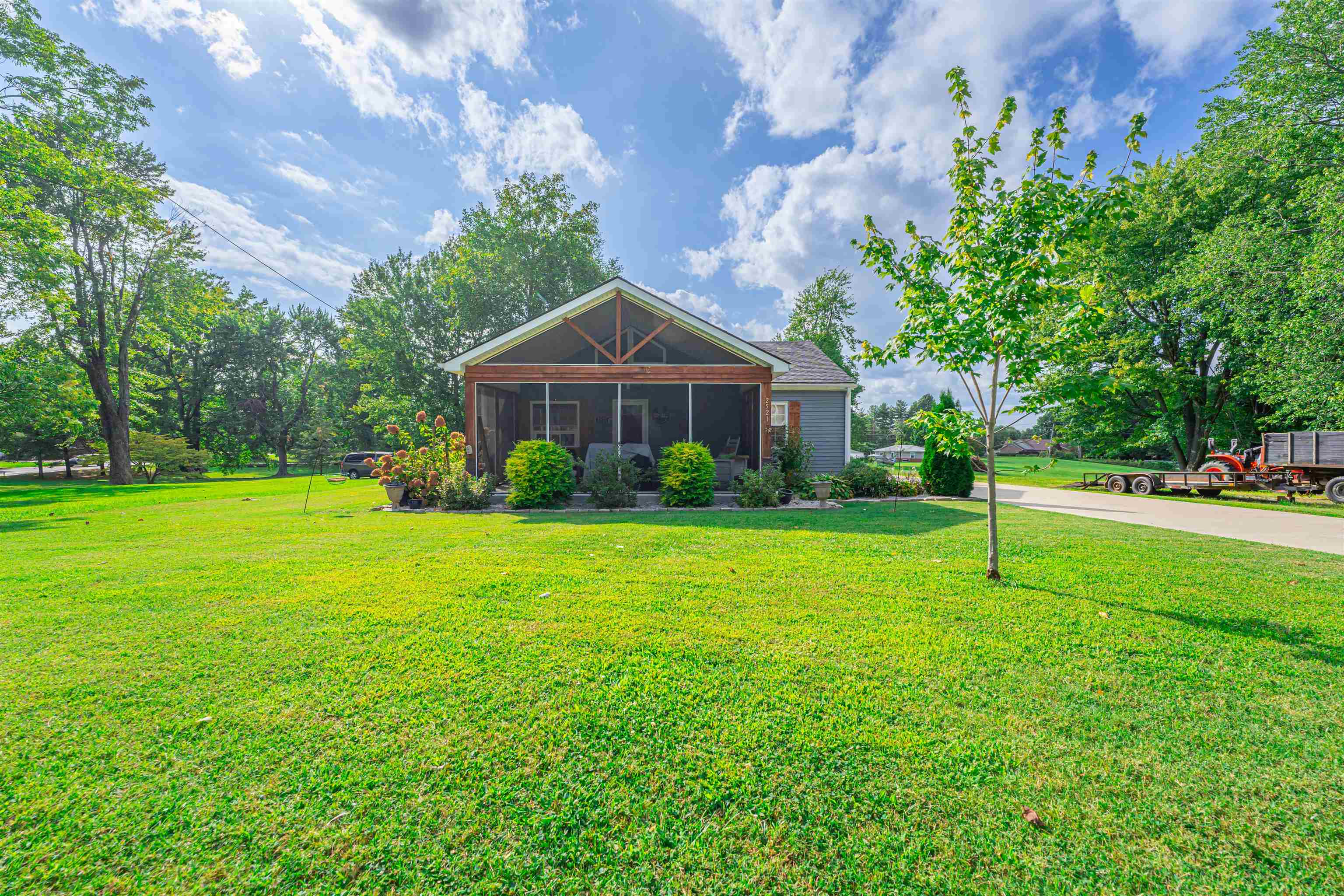 2521 Fairview Spur, Owensboro, Kentucky 42303, 2 Bedrooms Bedrooms, ,2 BathroomsBathrooms,Single Family Residence,For Sale,Fairview Spur,87893
