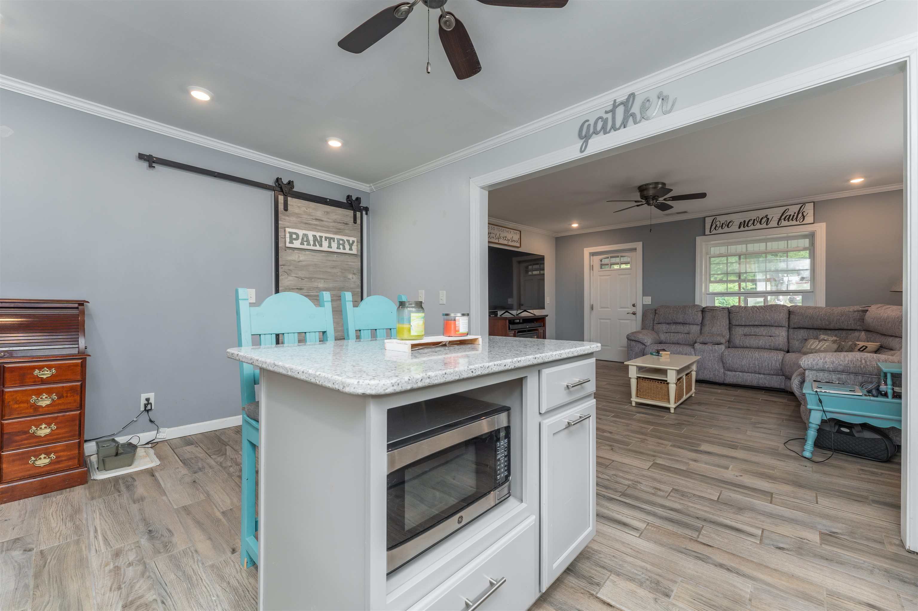 2521 Fairview Spur, Owensboro, Kentucky 42303, 2 Bedrooms Bedrooms, ,2 BathroomsBathrooms,Single Family Residence,For Sale,Fairview Spur,87893