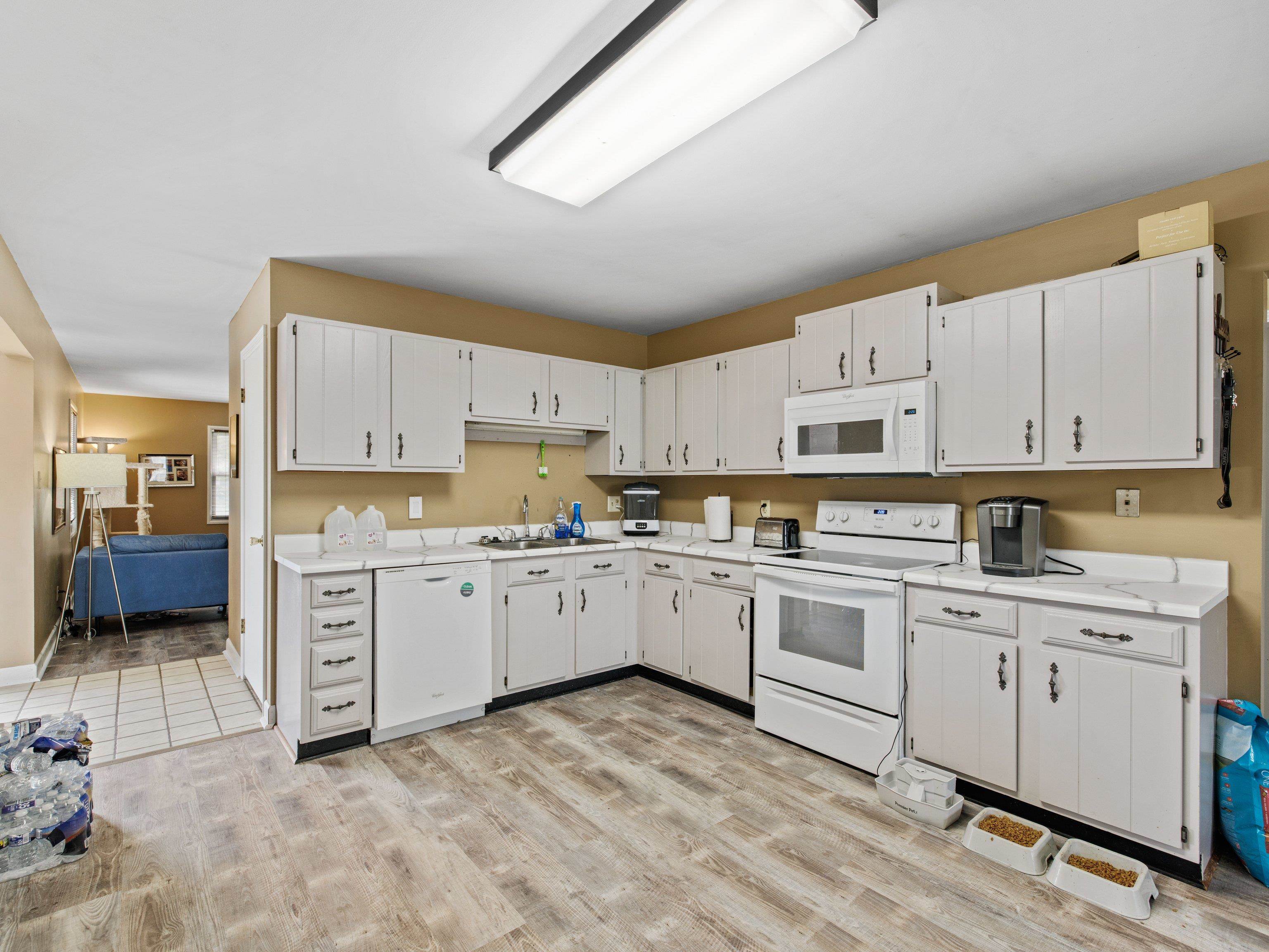 2647 Middleground Dr. West, Owensboro, Kentucky 42301, 3 Bedrooms Bedrooms, ,2 BathroomsBathrooms,Single Family Residence,For Sale,Middleground Dr. West,87906