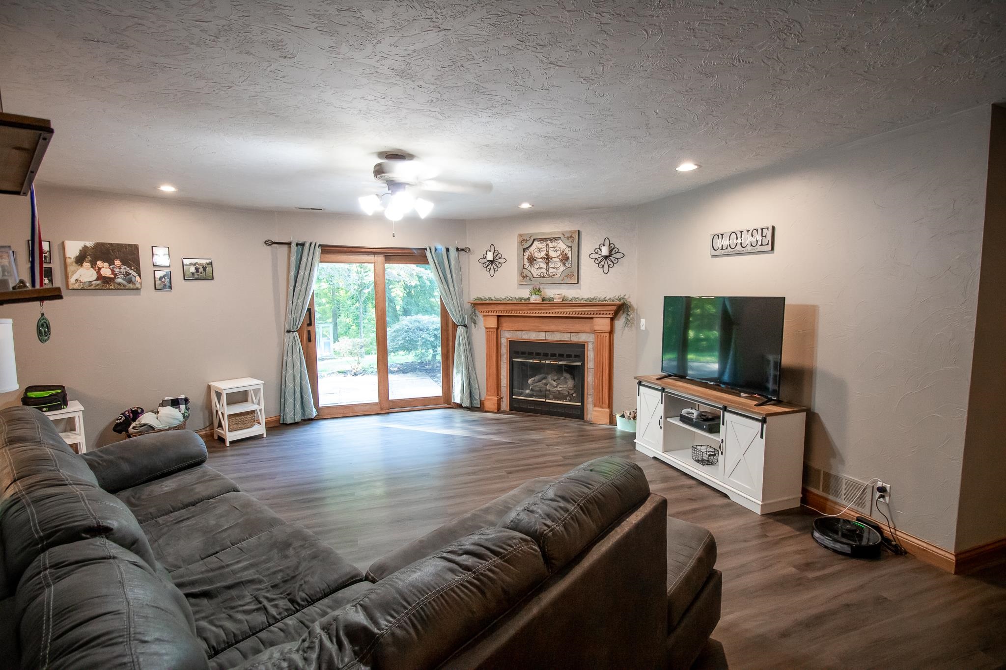 5541 Dee Acres Drive, Philpot, Kentucky 42366, 3 Bedrooms Bedrooms, ,2 BathroomsBathrooms,Single Family Residence,For Sale,Dee Acres Drive,87912