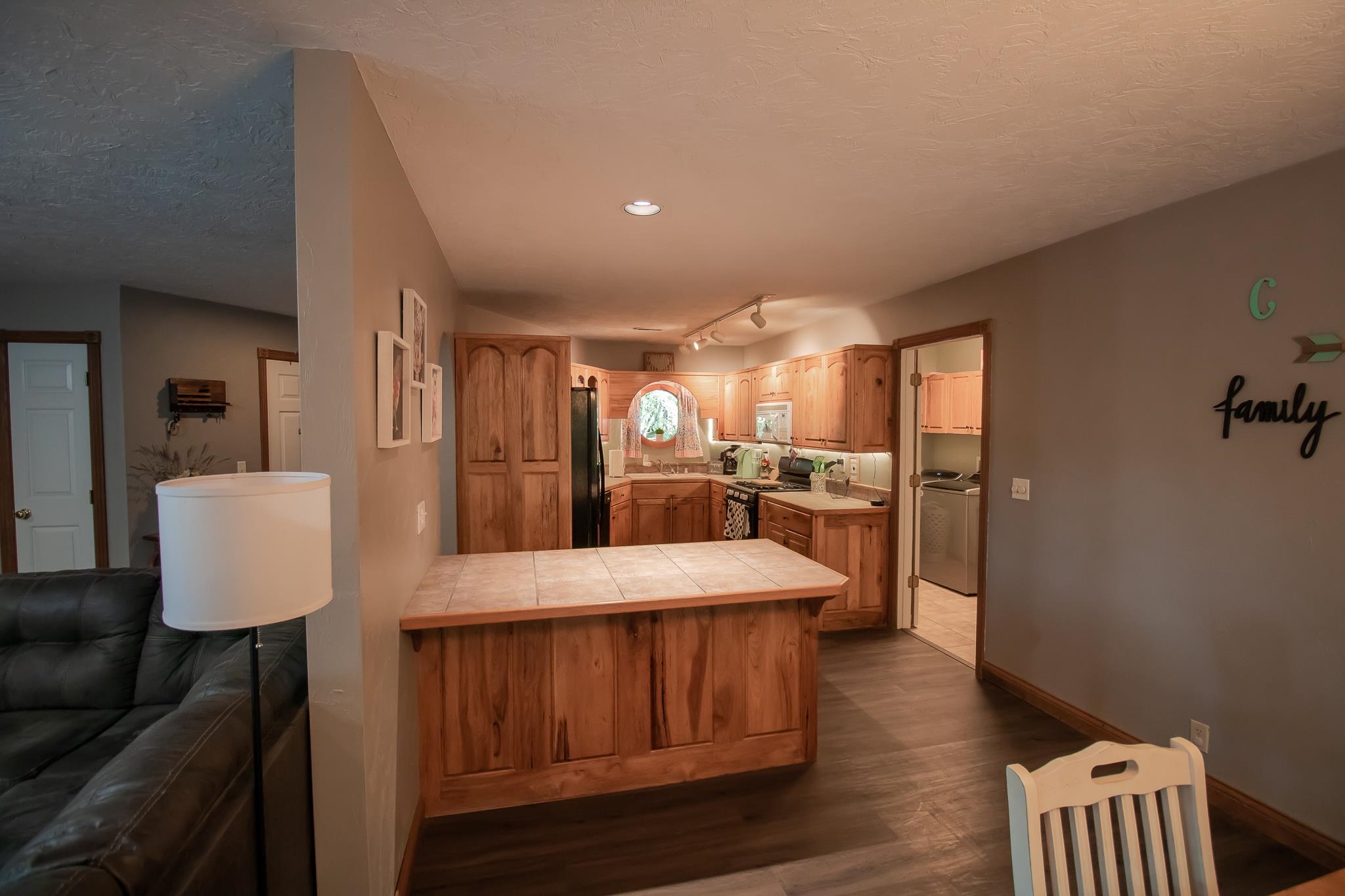 5541 Dee Acres Drive, Philpot, Kentucky 42366, 3 Bedrooms Bedrooms, ,2 BathroomsBathrooms,Single Family Residence,For Sale,Dee Acres Drive,87912