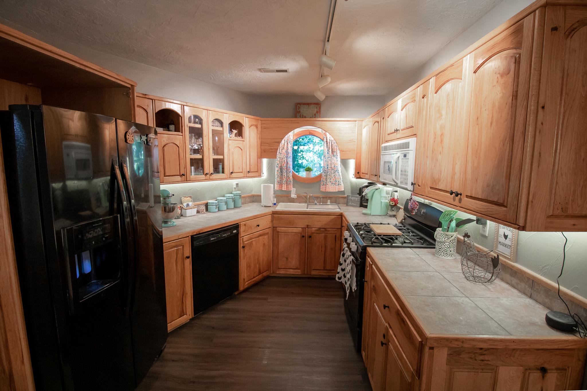 5541 Dee Acres Drive, Philpot, Kentucky 42366, 3 Bedrooms Bedrooms, ,2 BathroomsBathrooms,Single Family Residence,For Sale,Dee Acres Drive,87912