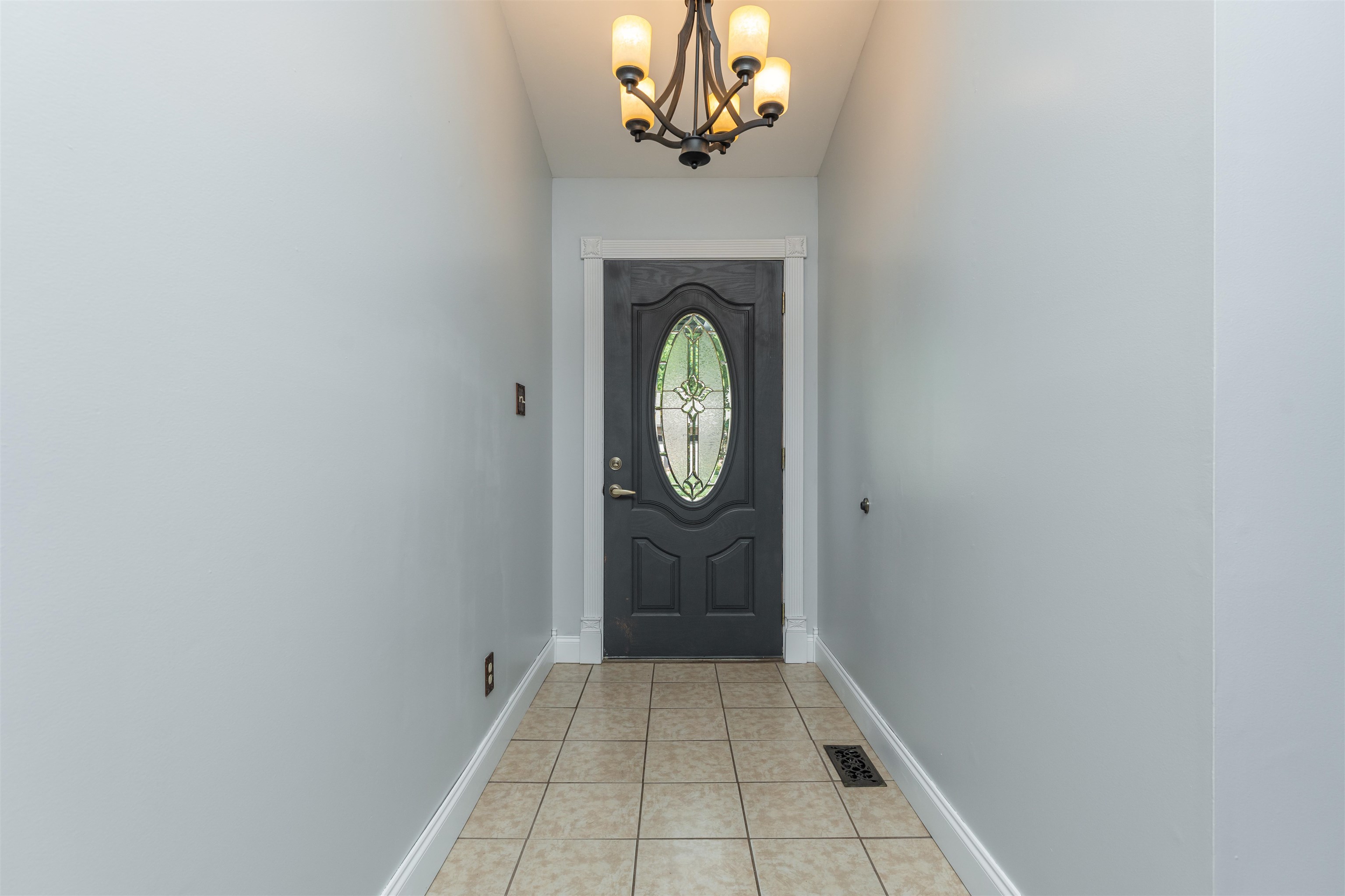 3808 Raintree Drive, Owensboro, Kentucky 42301, 3 Bedrooms Bedrooms, ,2 BathroomsBathrooms,Single Family Residence,For Sale,Raintree Drive,87916
