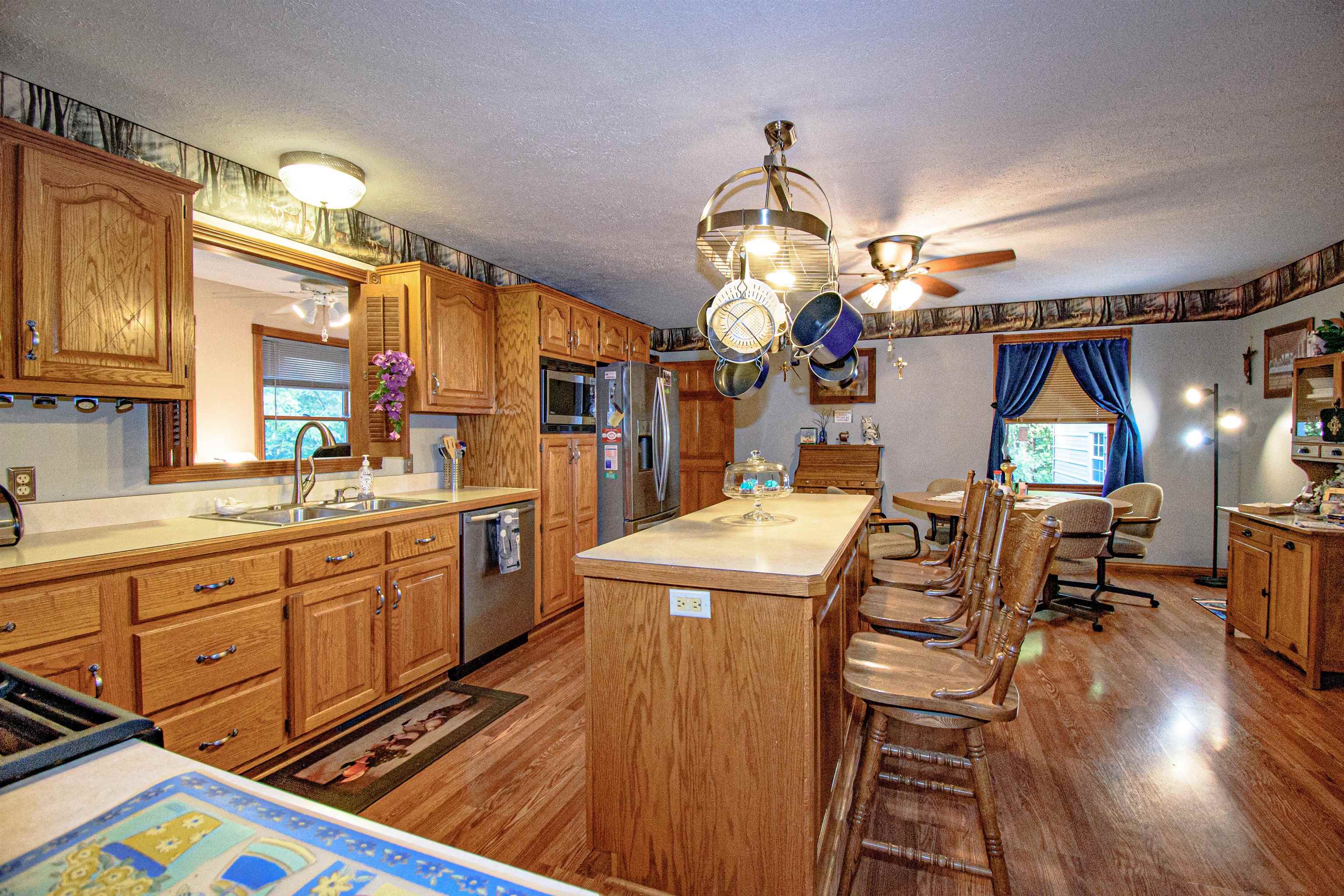 10251 Lanham Road, Philpot, Kentucky 42366, 3 Bedrooms Bedrooms, ,2 BathroomsBathrooms,Single Family Residence,For Sale,Lanham Road,87917