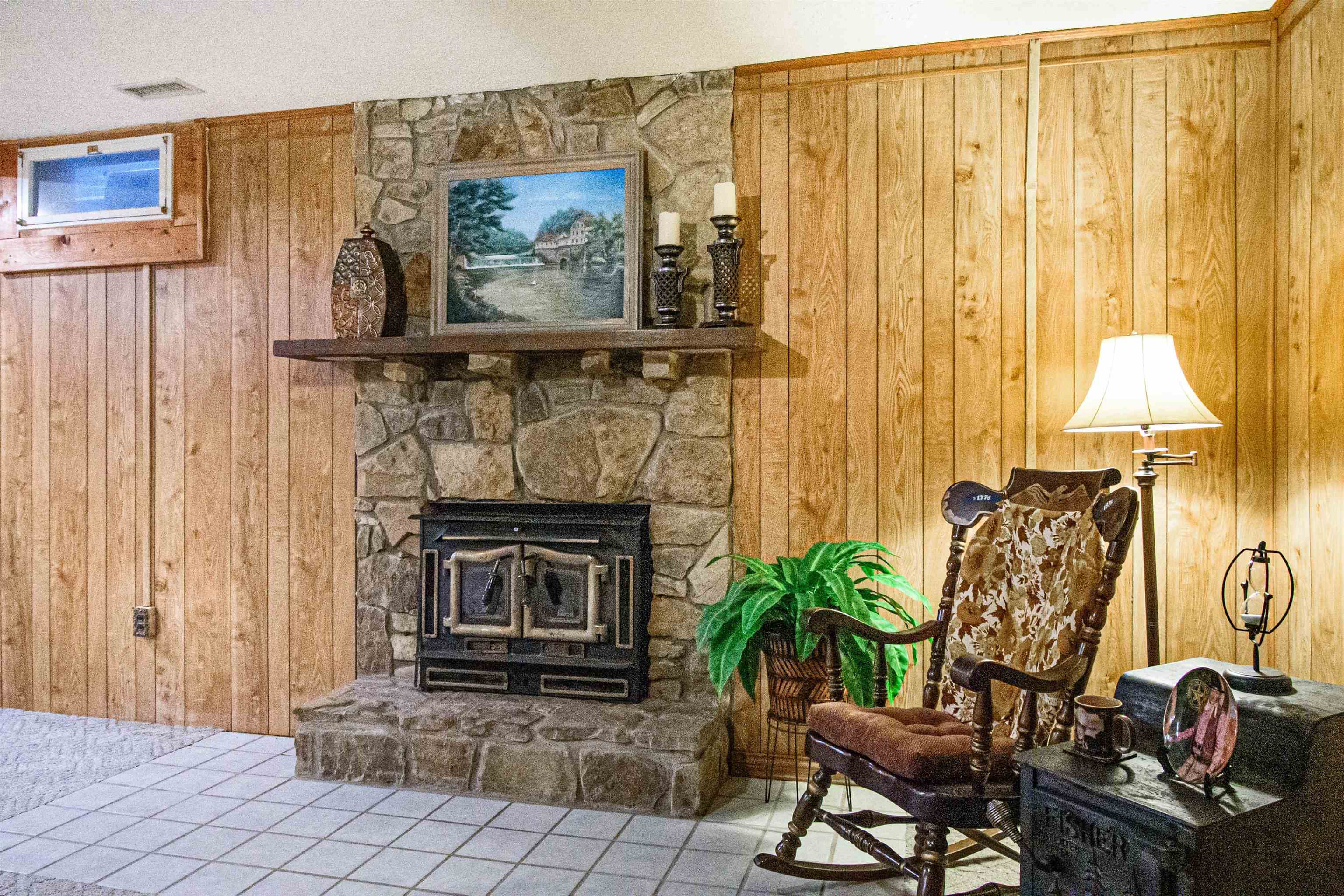 10251 Lanham Road, Philpot, Kentucky 42366, 3 Bedrooms Bedrooms, ,2 BathroomsBathrooms,Single Family Residence,For Sale,Lanham Road,87917
