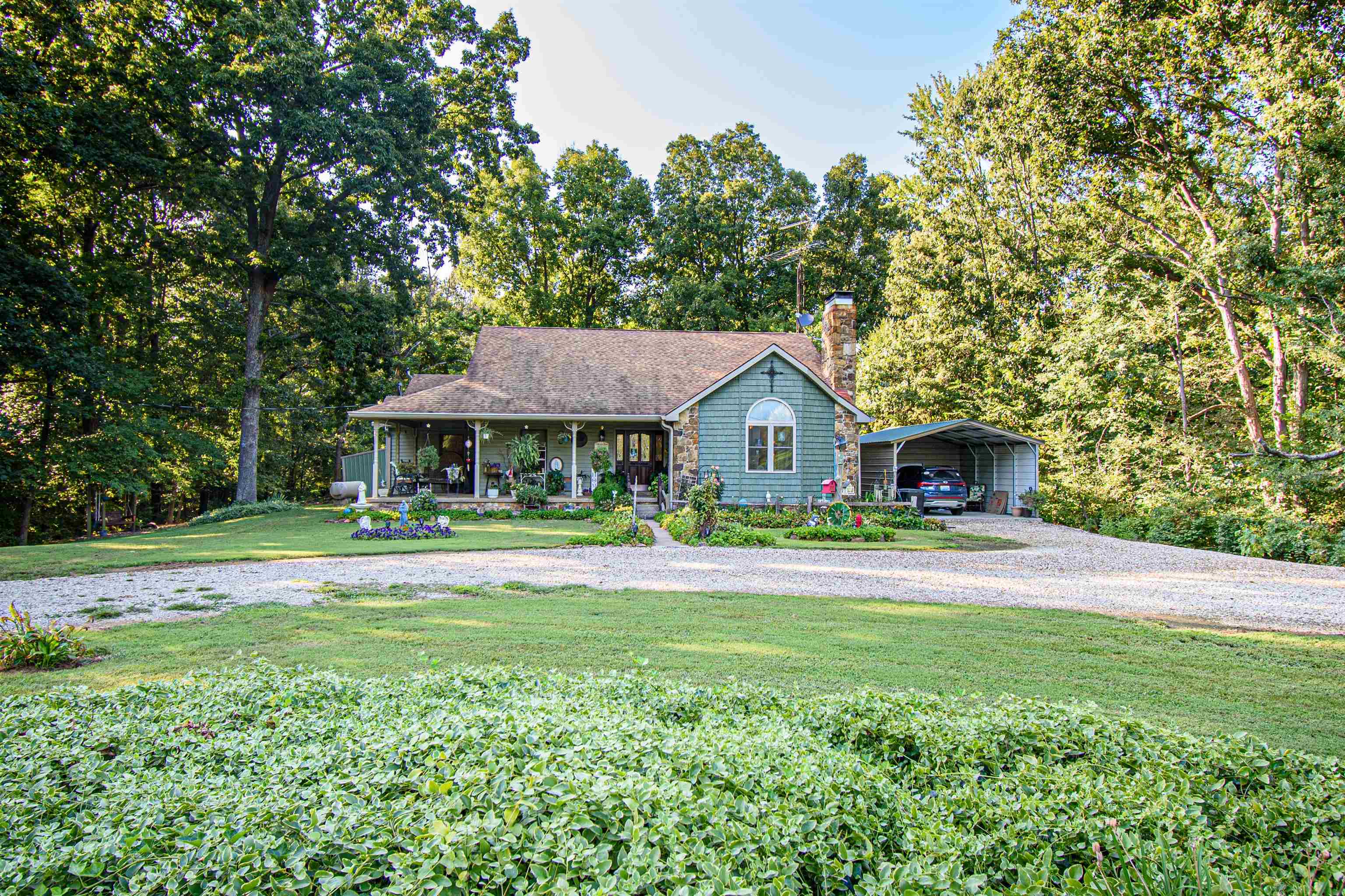10251 Lanham Road, Philpot, Kentucky 42366, 3 Bedrooms Bedrooms, ,2 BathroomsBathrooms,Single Family Residence,For Sale,Lanham Road,87917