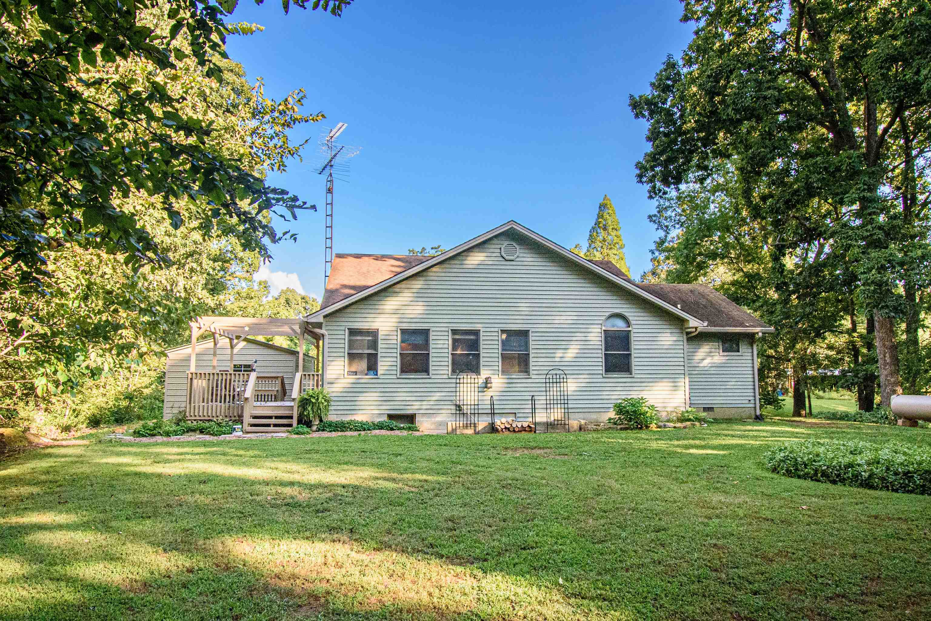 10251 Lanham Road, Philpot, Kentucky 42366, 3 Bedrooms Bedrooms, ,2 BathroomsBathrooms,Single Family Residence,For Sale,Lanham Road,87917