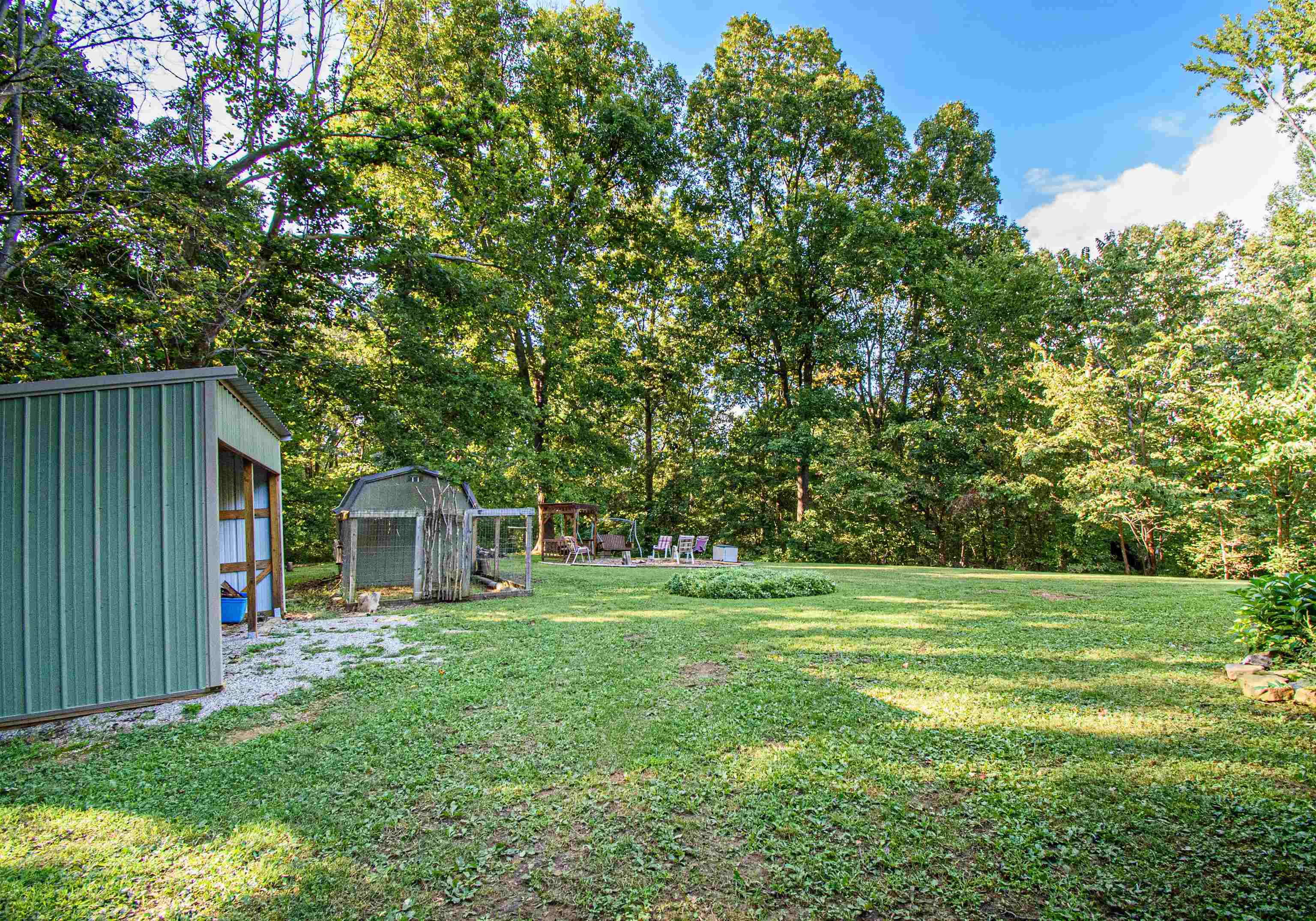 10251 Lanham Road, Philpot, Kentucky 42366, 3 Bedrooms Bedrooms, ,2 BathroomsBathrooms,Single Family Residence,For Sale,Lanham Road,87917