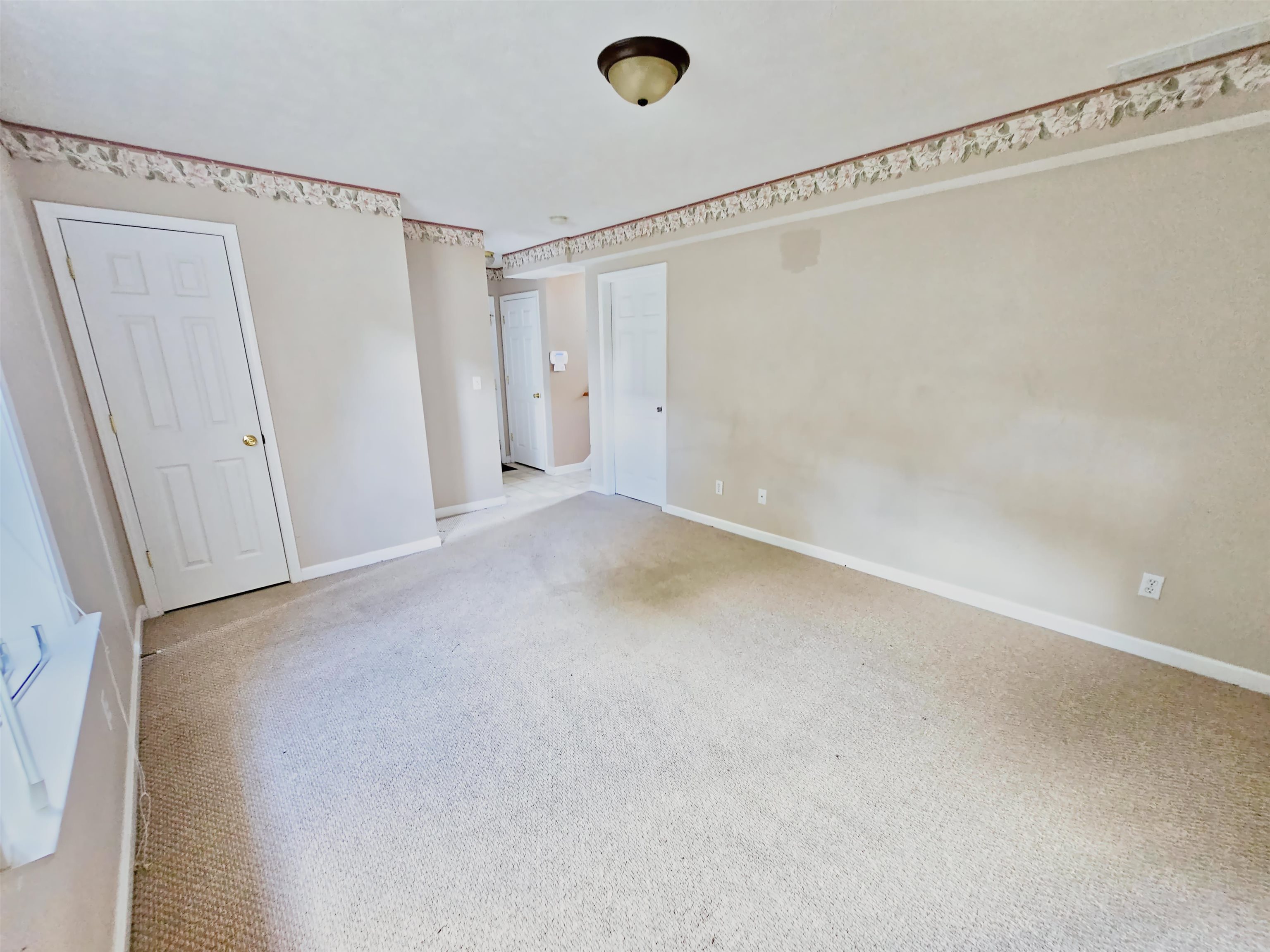 128 DERBYSHIRE CT, Radcliff, Kentucky 40160, 3 Bedrooms Bedrooms, ,2 BathroomsBathrooms,Single Family Residence,For Sale,DERBYSHIRE CT,87919