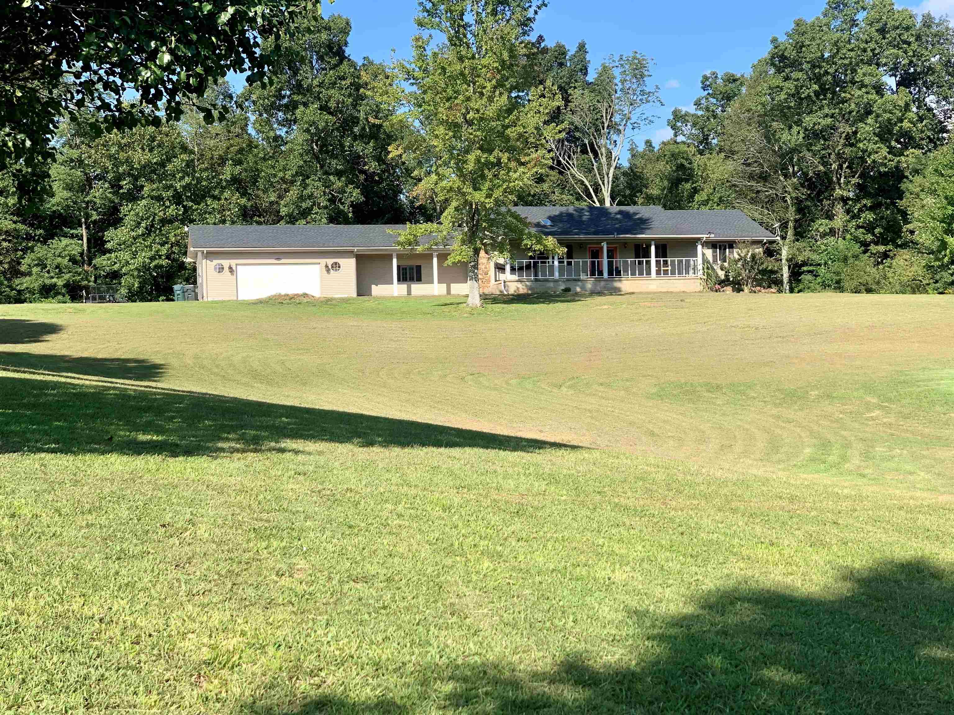 2530 Virgil Brown Rd, Hawesville, Kentucky 42348, 5 Bedrooms Bedrooms, ,2 BathroomsBathrooms,Single Family Residence,For Sale,Virgil Brown Rd,87924