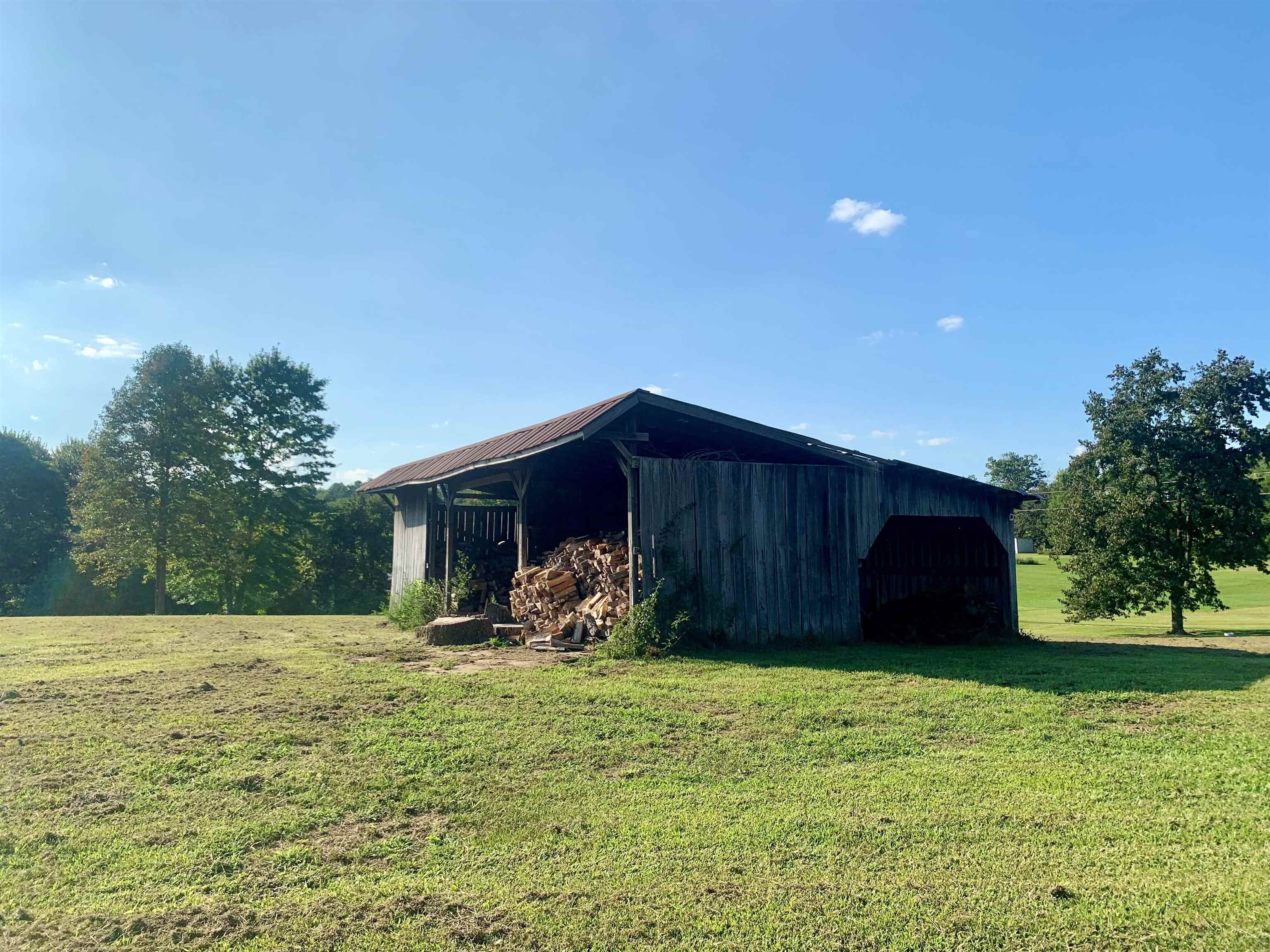 2530 Virgil Brown Rd, Hawesville, Kentucky 42348, 5 Bedrooms Bedrooms, ,2 BathroomsBathrooms,Single Family Residence,For Sale,Virgil Brown Rd,87924