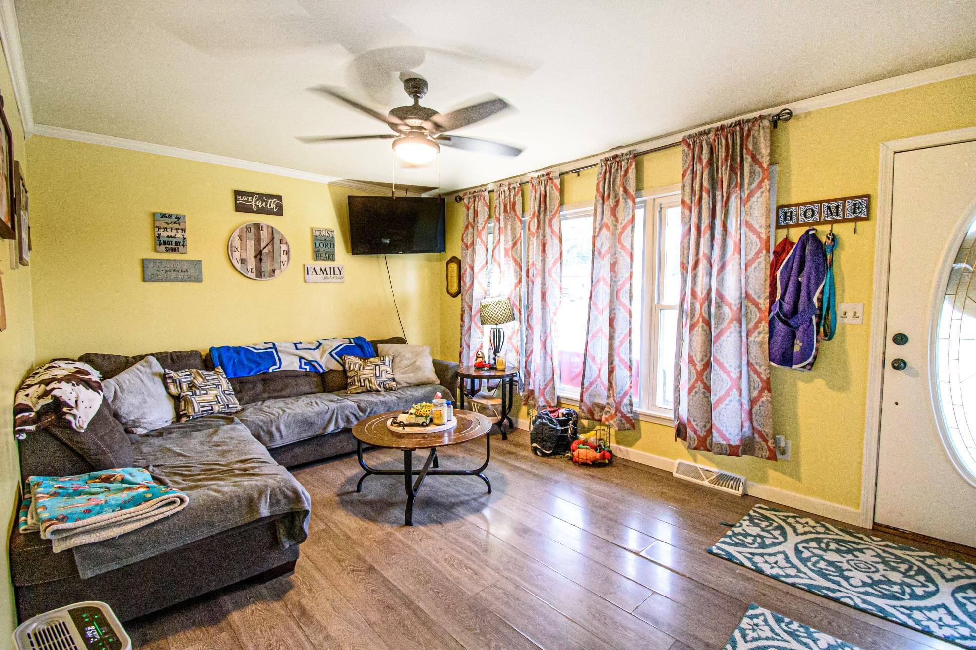 43 Ridge Road, Fordsville, Kentucky 42343, 3 Bedrooms Bedrooms, ,1 BathroomBathrooms,Single Family Residence,For Sale,Ridge Road,87926