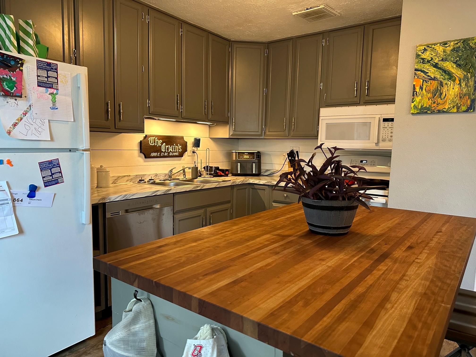4106 Rudy Martin Dr., Owensboro, Kentucky 42301, 3 Bedrooms Bedrooms, ,1 BathroomBathrooms,Single Family Residence,For Sale,Rudy Martin Dr.,87928