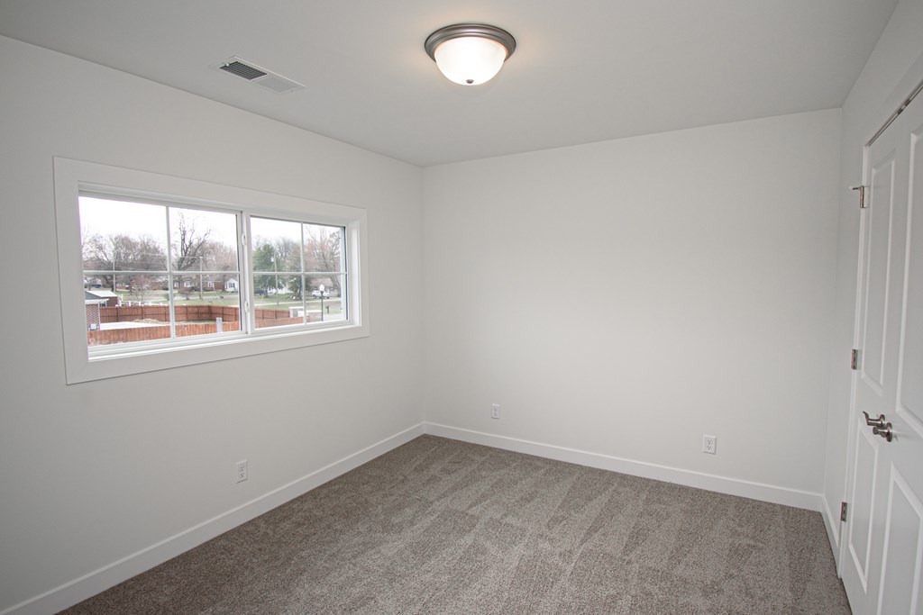 3809 Brookfield Drive, Owensboro, Kentucky 42303, 4 Bedrooms Bedrooms, ,2 BathroomsBathrooms,Single Family Residence,For Sale,Brookfield Drive,87938