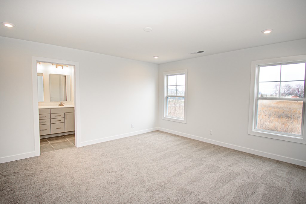 3809 Brookfield Drive, Owensboro, Kentucky 42303, 4 Bedrooms Bedrooms, ,2 BathroomsBathrooms,Single Family Residence,For Sale,Brookfield Drive,87938