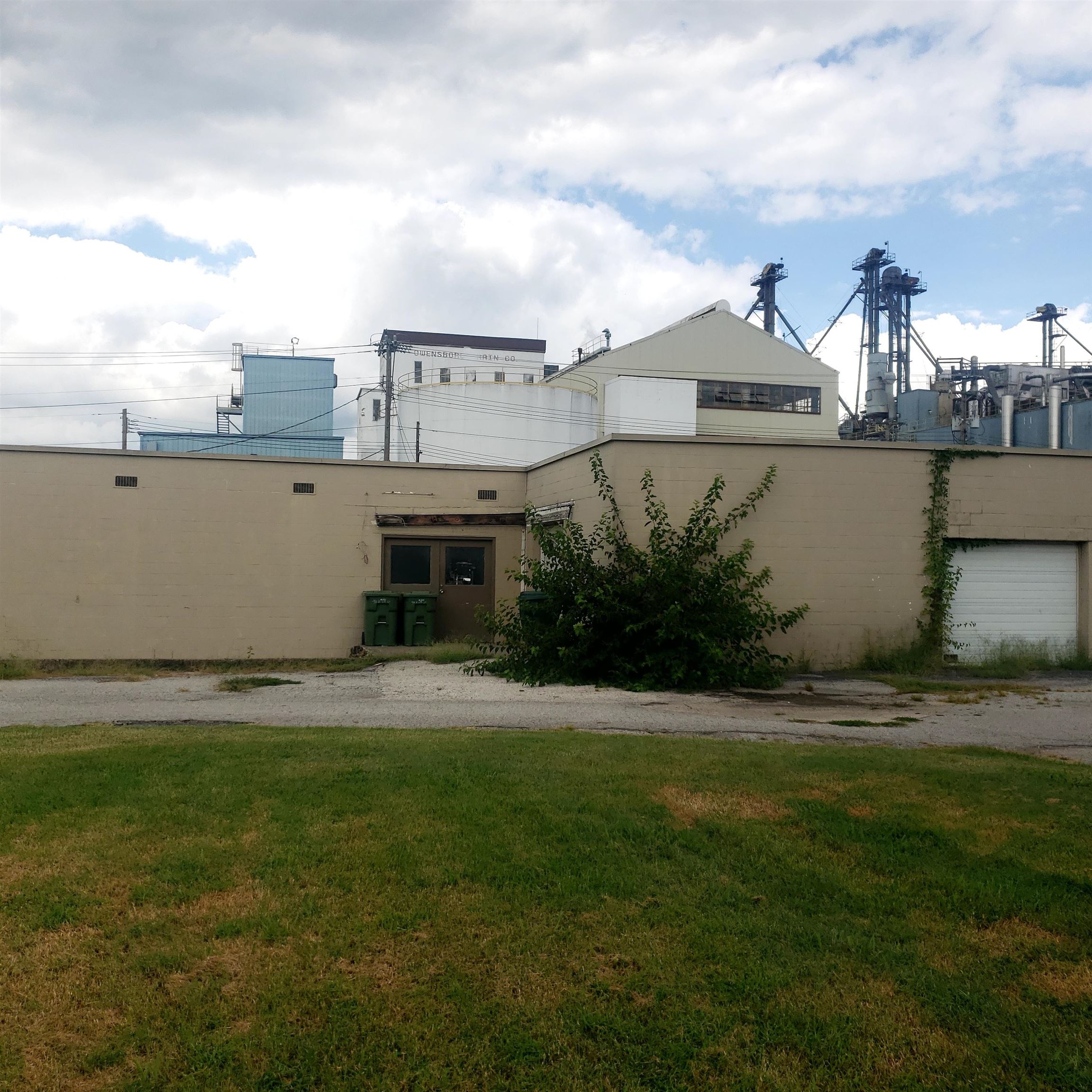 900 2nd Street, Owensboro, Kentucky 42303, ,Industrial,For Sale,2nd Street,87940