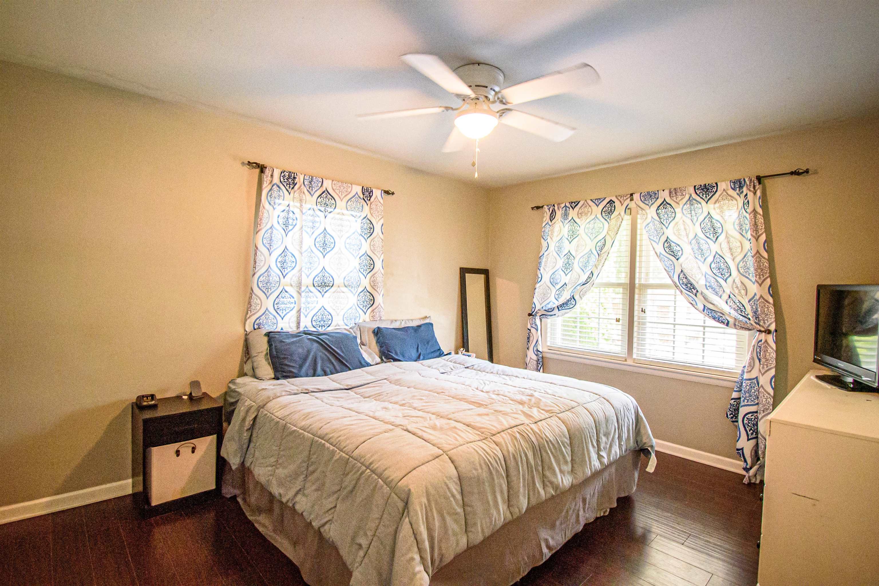 355 High St, Calhoun, Kentucky 42327, 3 Bedrooms Bedrooms, ,1 BathroomBathrooms,Single Family Residence,For Sale,High St,87948