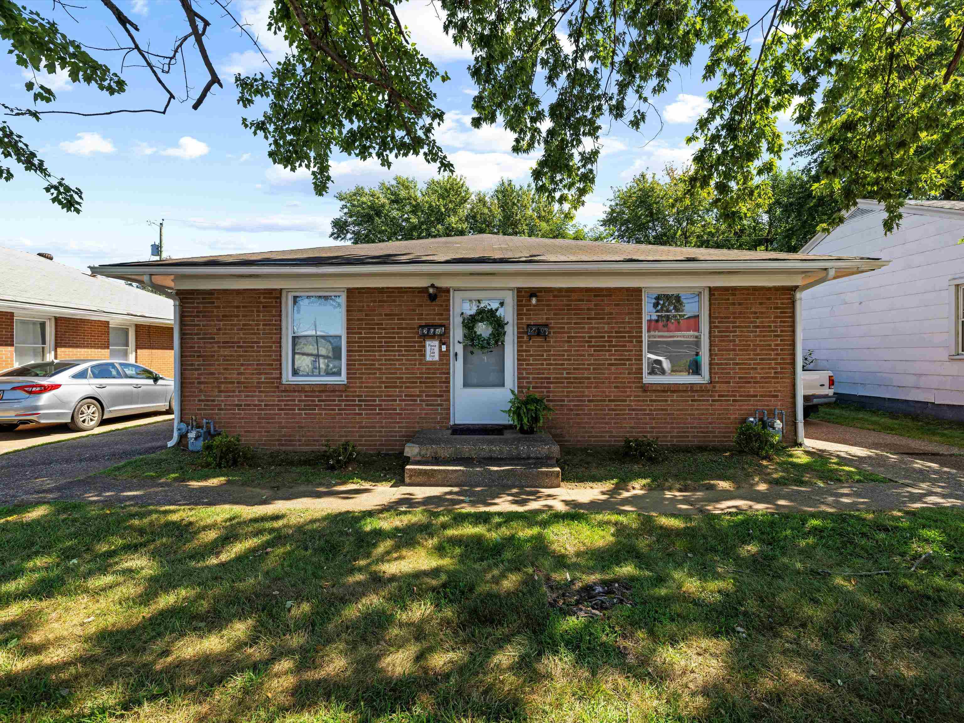 1209 Carter Road, Owensboro, Kentucky 42301, 2 Bedrooms Bedrooms, ,2 BathroomsBathrooms,Duplex,For Sale,Carter Road,87950