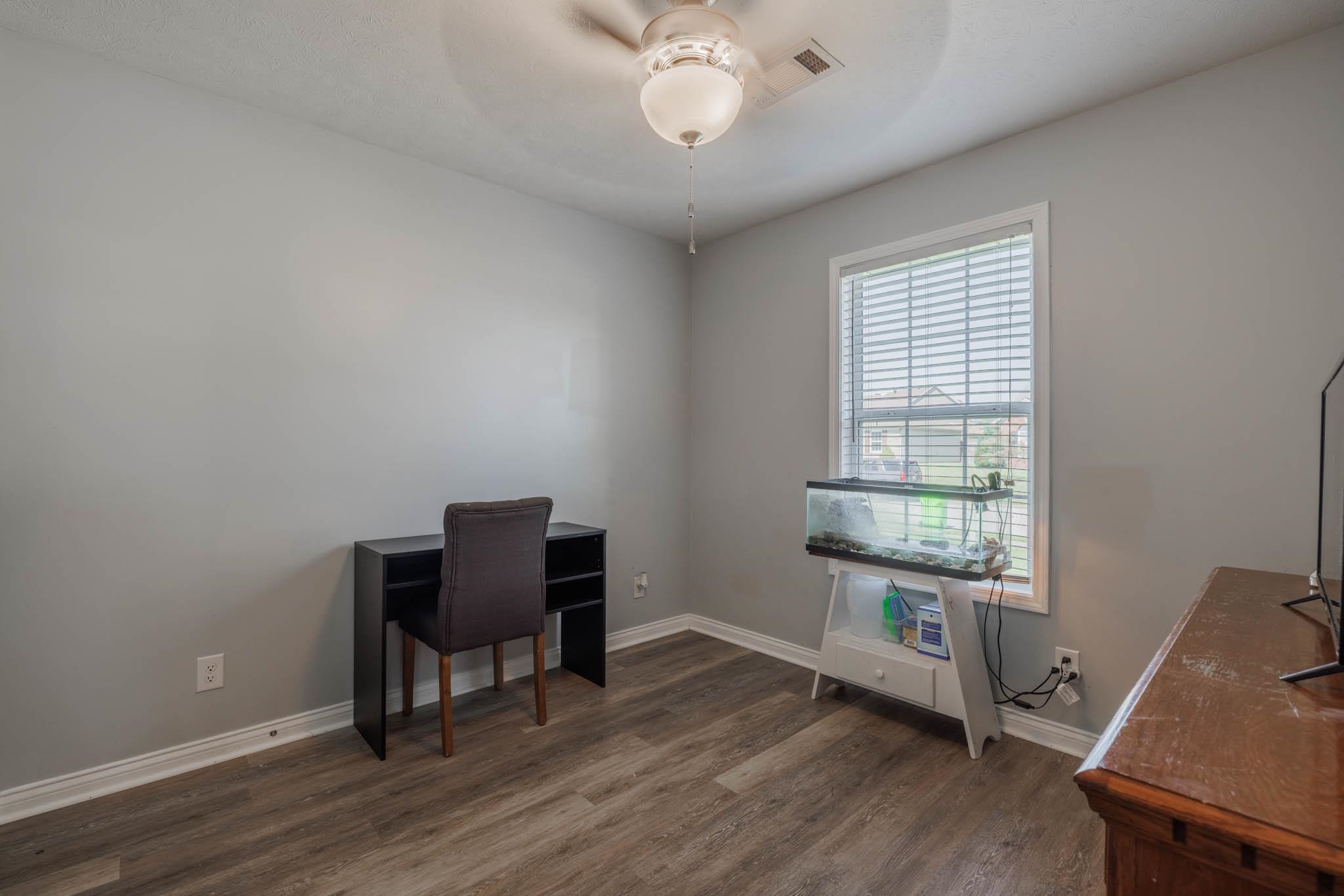 463 Camden Circle, Owensboro, Kentucky 42301, 3 Bedrooms Bedrooms, ,2 BathroomsBathrooms,Single Family Residence,For Sale,Camden Circle,87951