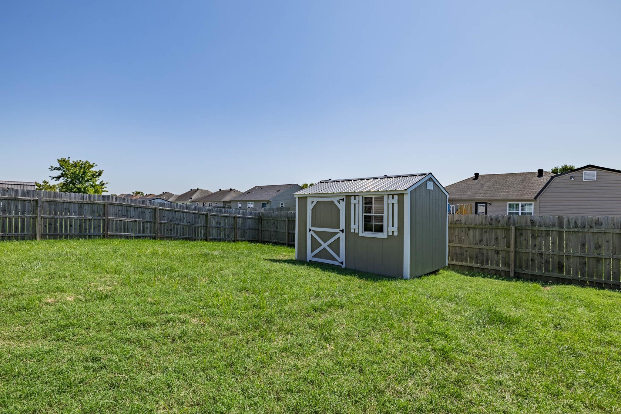 463 Camden Circle, Owensboro, Kentucky 42301, 3 Bedrooms Bedrooms, ,2 BathroomsBathrooms,Single Family Residence,For Sale,Camden Circle,87951