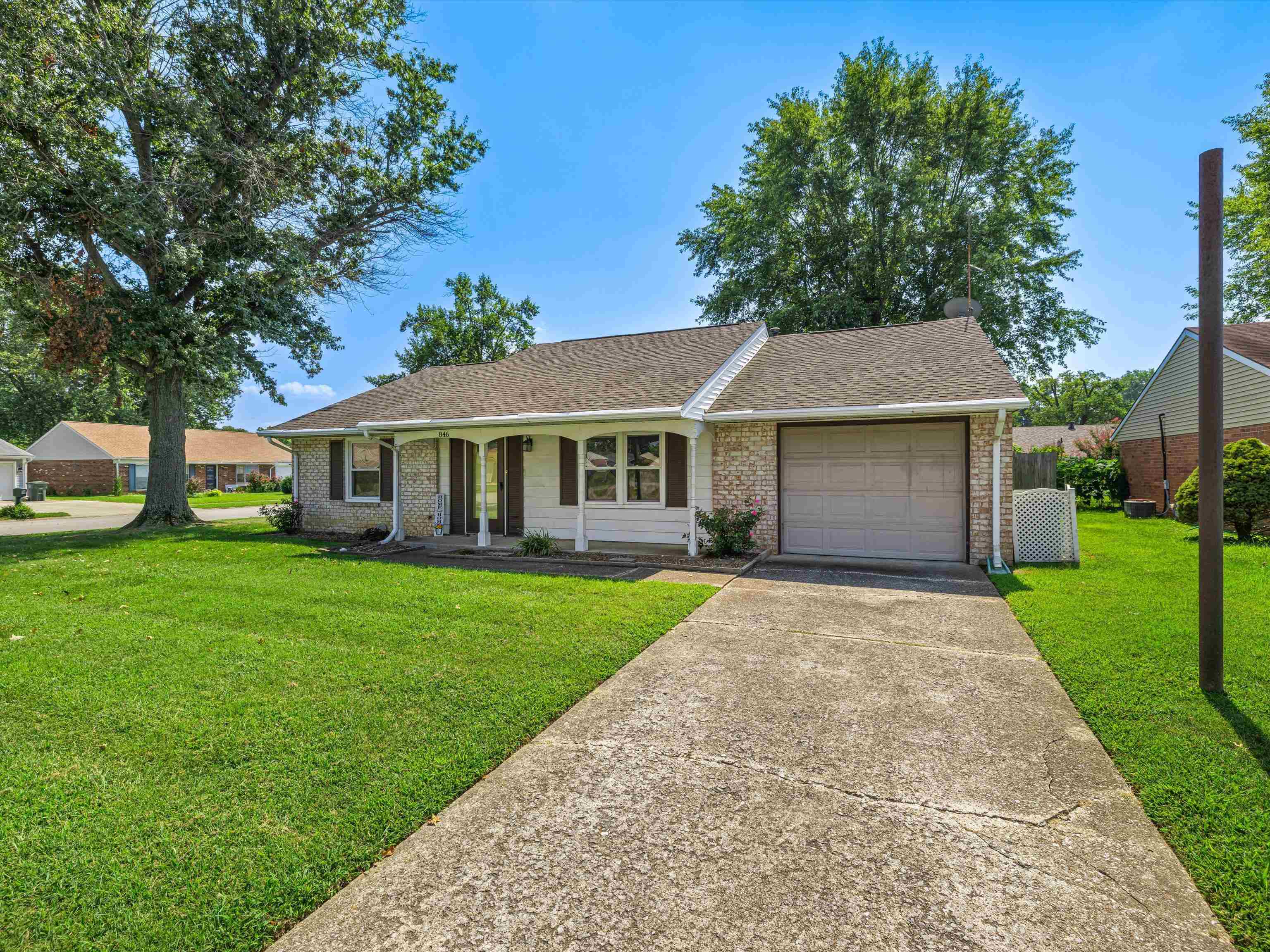 846 Mason Ct, Owensboro, Kentucky 42303, 3 Bedrooms Bedrooms, ,2 BathroomsBathrooms,Single Family Residence,For Sale,Mason Ct,87953