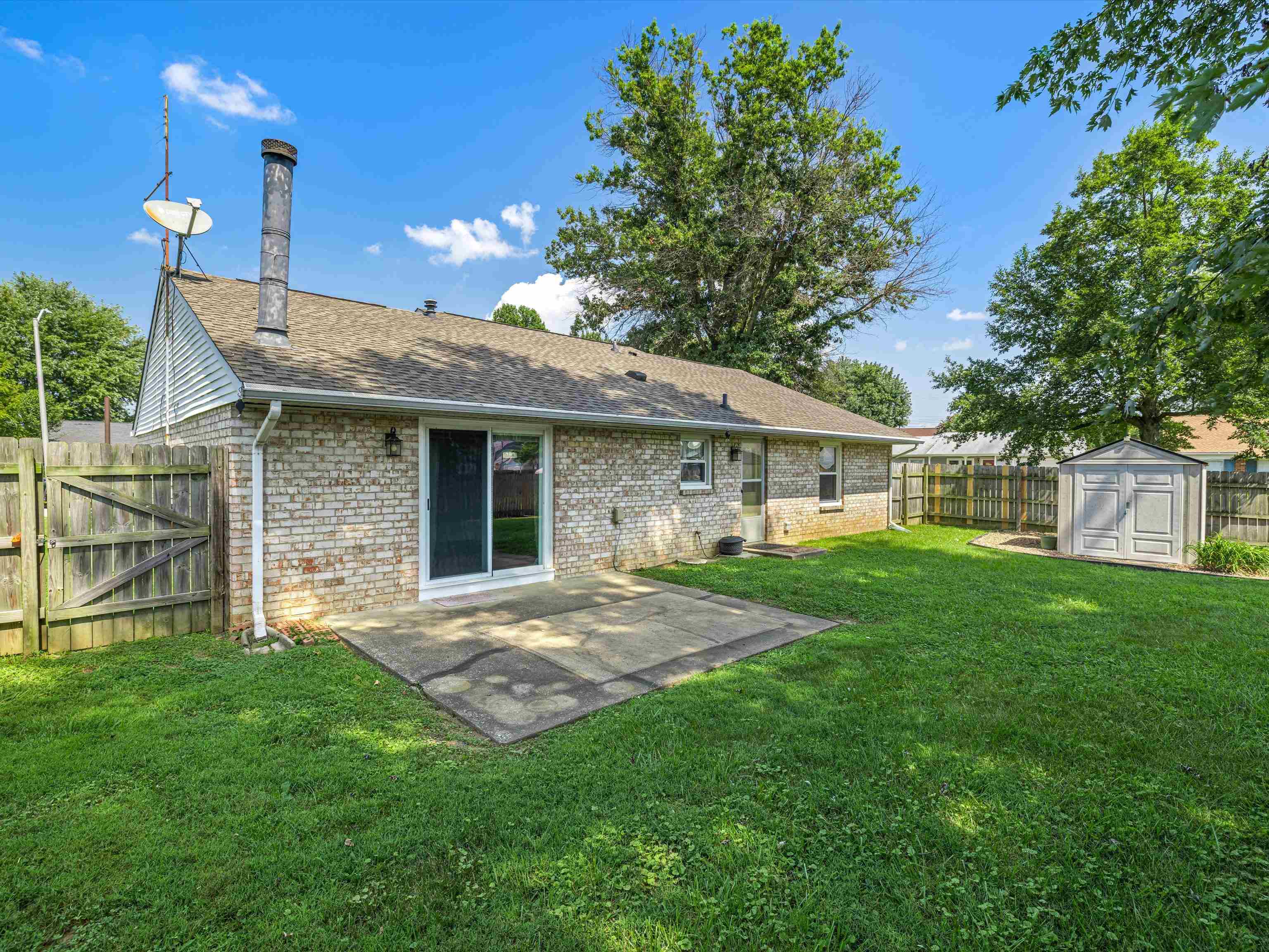 846 Mason Ct, Owensboro, Kentucky 42303, 3 Bedrooms Bedrooms, ,2 BathroomsBathrooms,Single Family Residence,For Sale,Mason Ct,87953