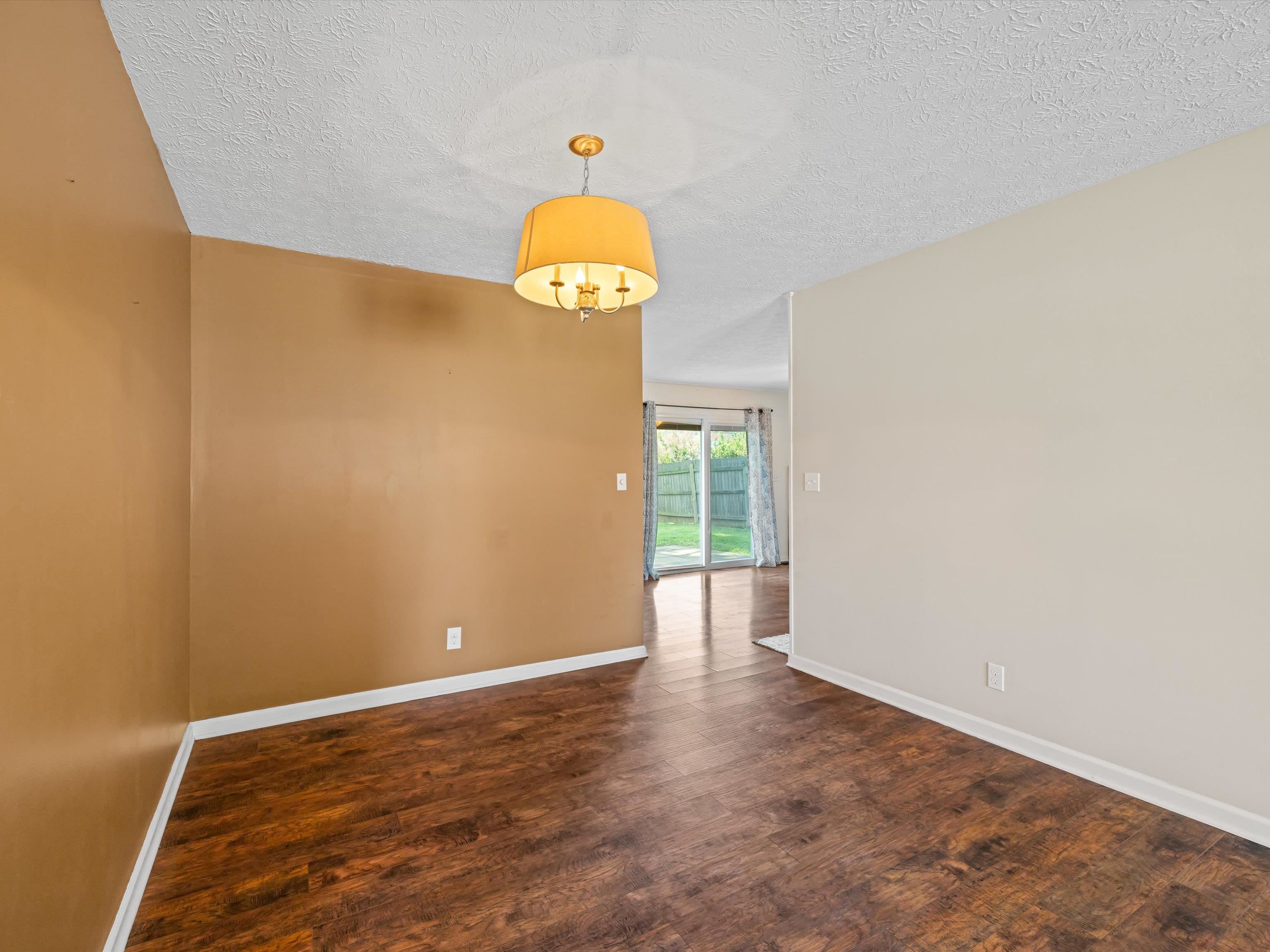 846 Mason Ct, Owensboro, Kentucky 42303, 3 Bedrooms Bedrooms, ,2 BathroomsBathrooms,Single Family Residence,For Sale,Mason Ct,87953