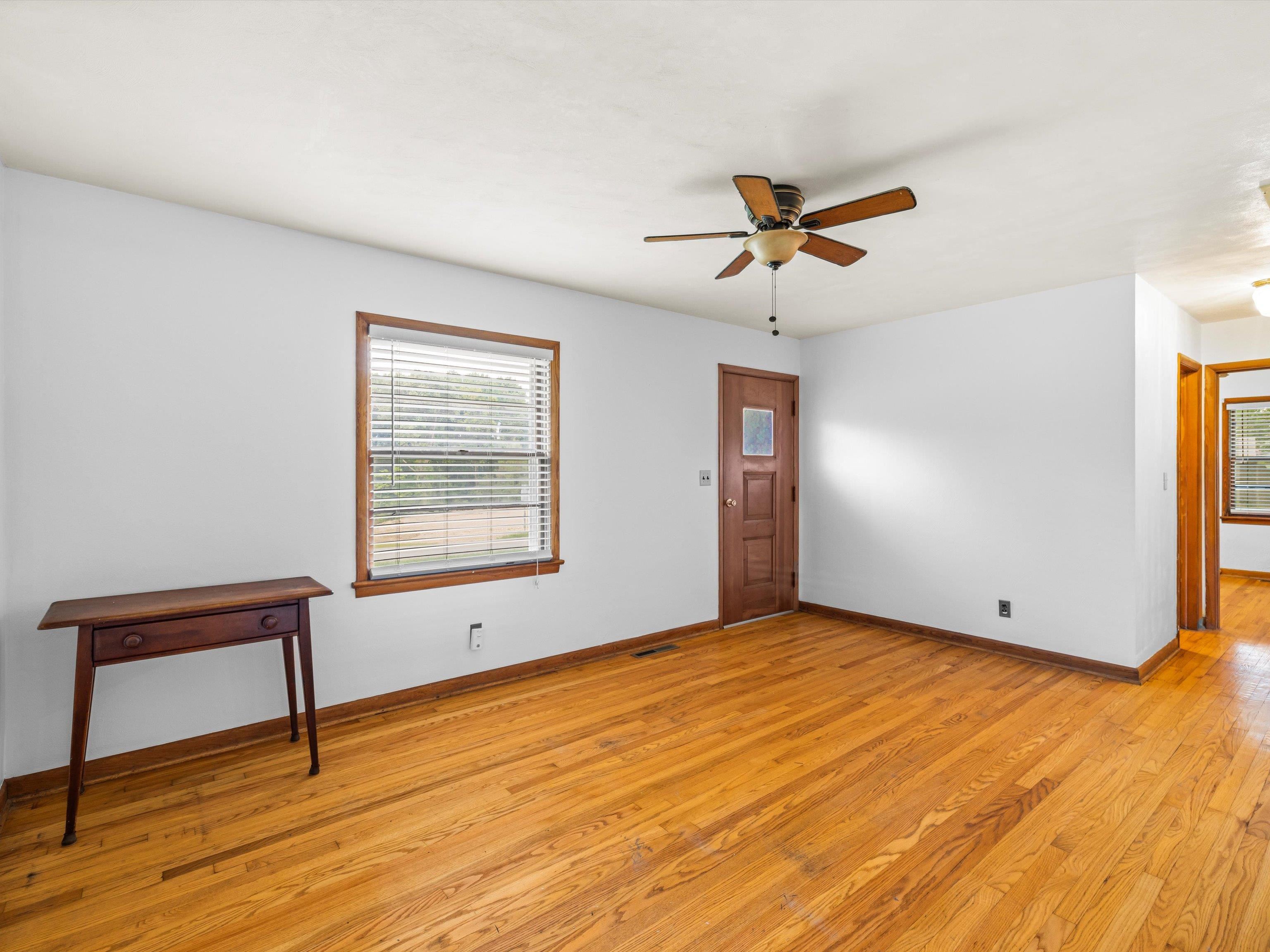 9230 Kentucky 405, Maceo, Kentucky 42355, 2 Bedrooms Bedrooms, ,2 BathroomsBathrooms,Single Family Residence,For Sale,Kentucky 405,87955